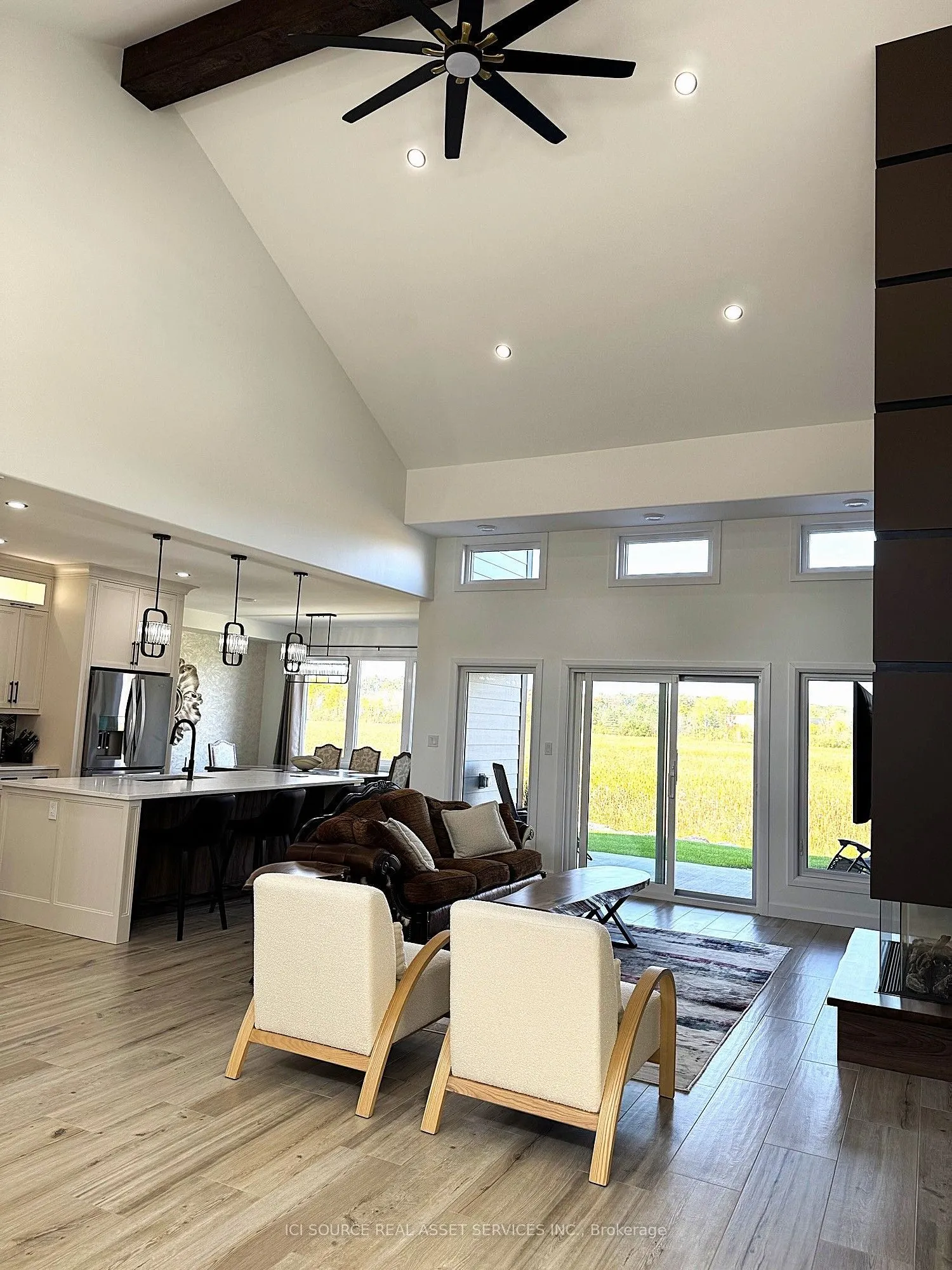 18 Swan Lane