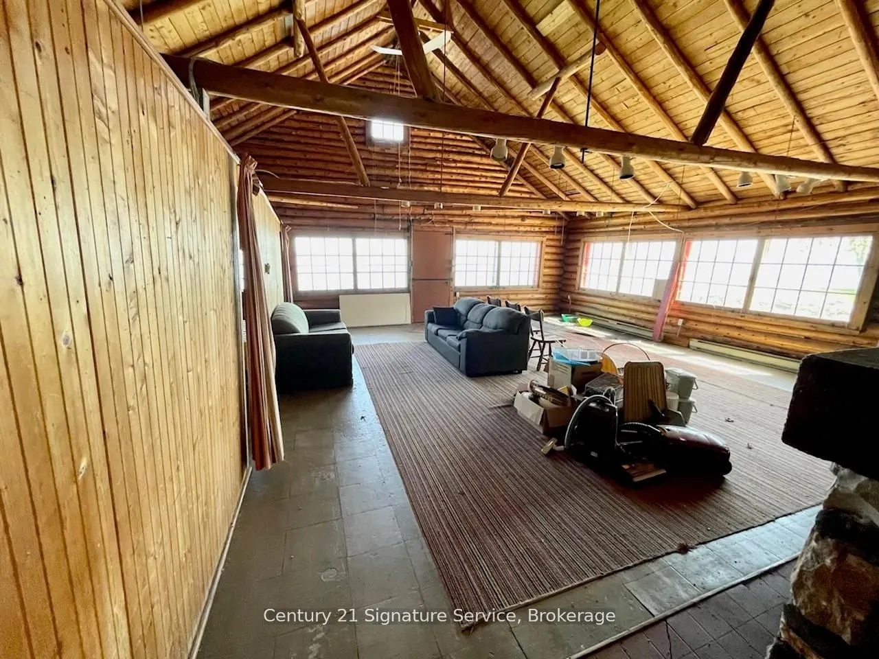 264 Robins Point Road