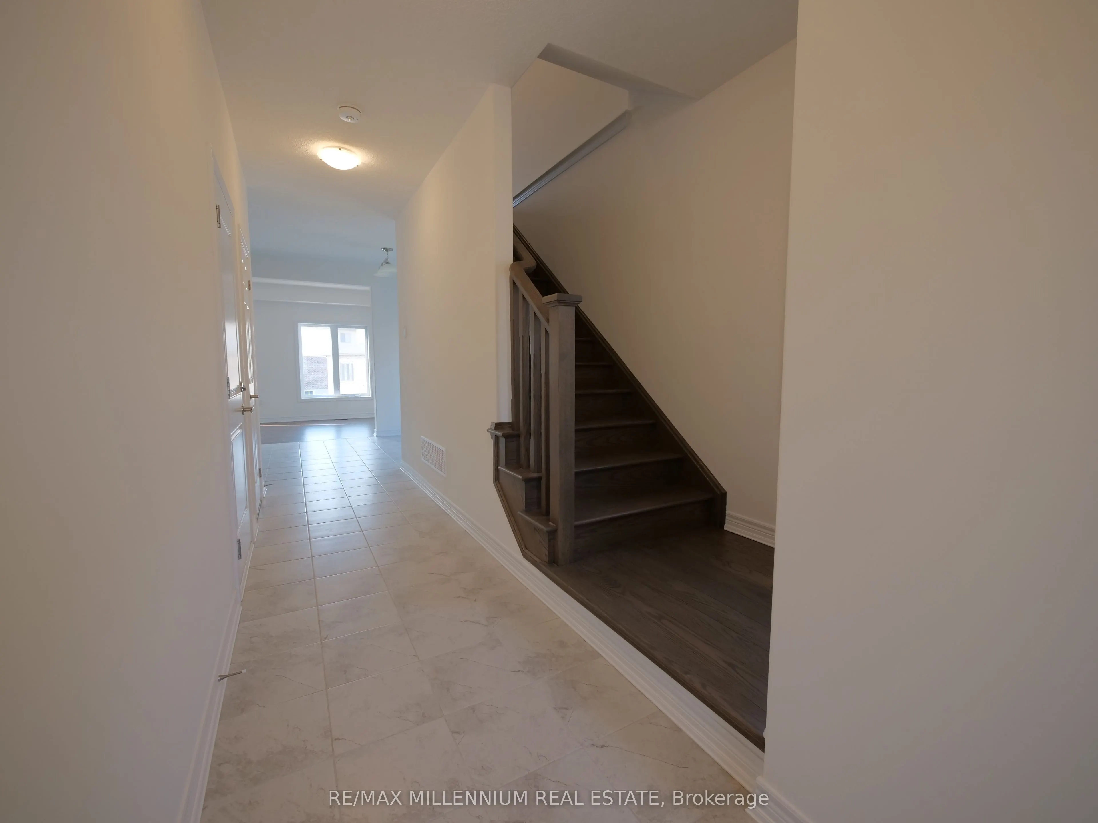 4 Shipley Avenue S