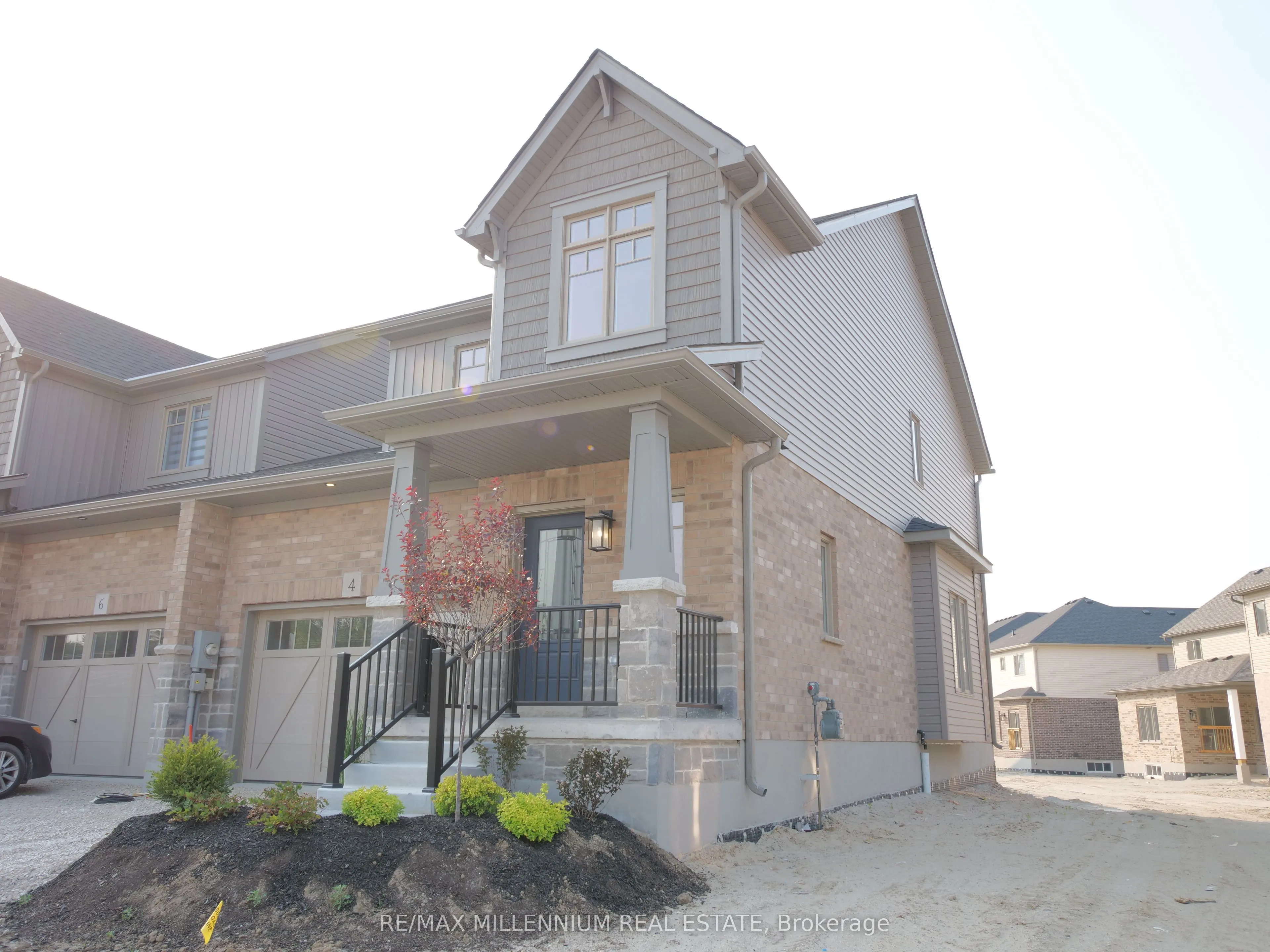 4 Shipley Avenue S