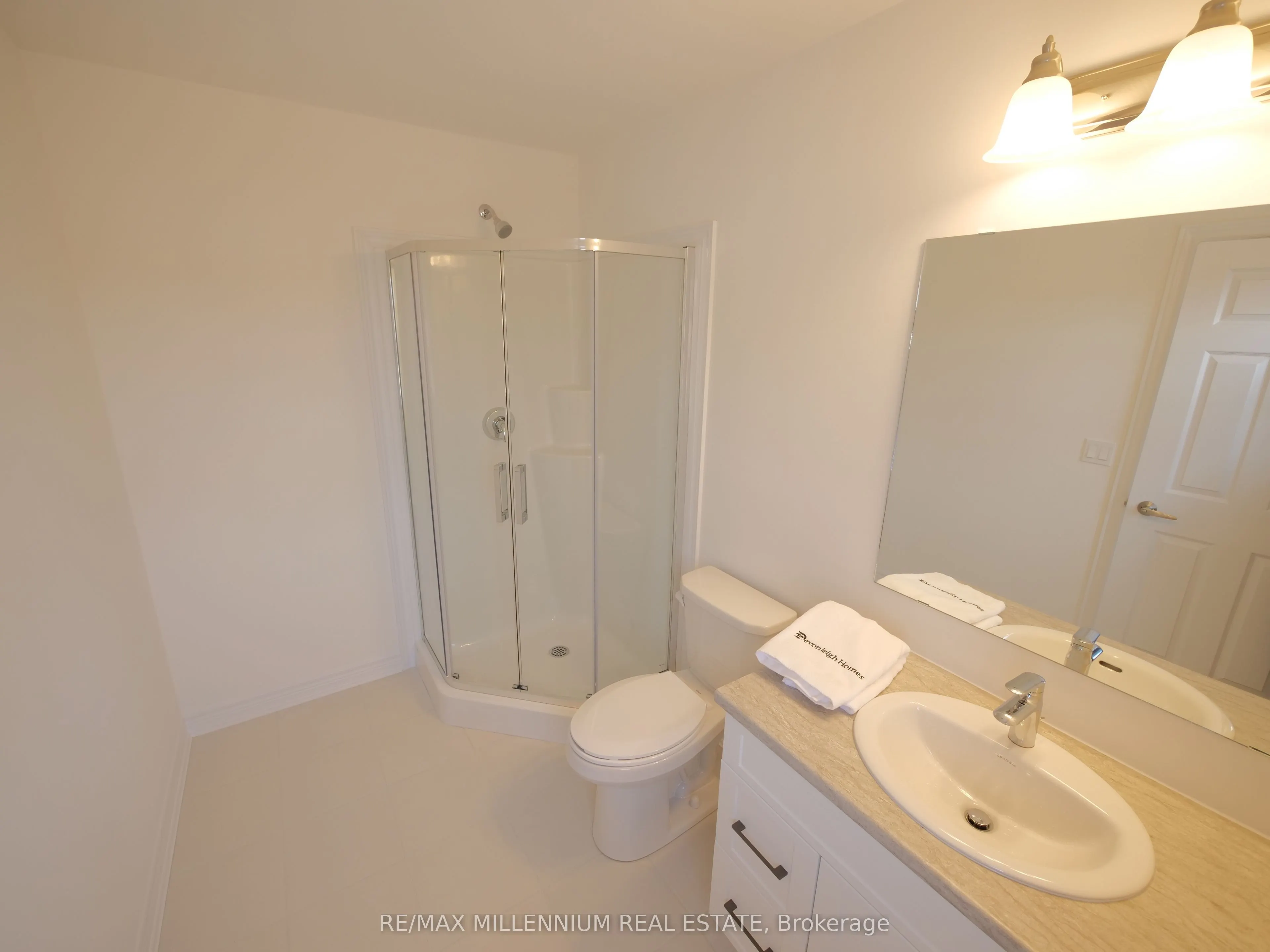 4 Shipley Avenue S