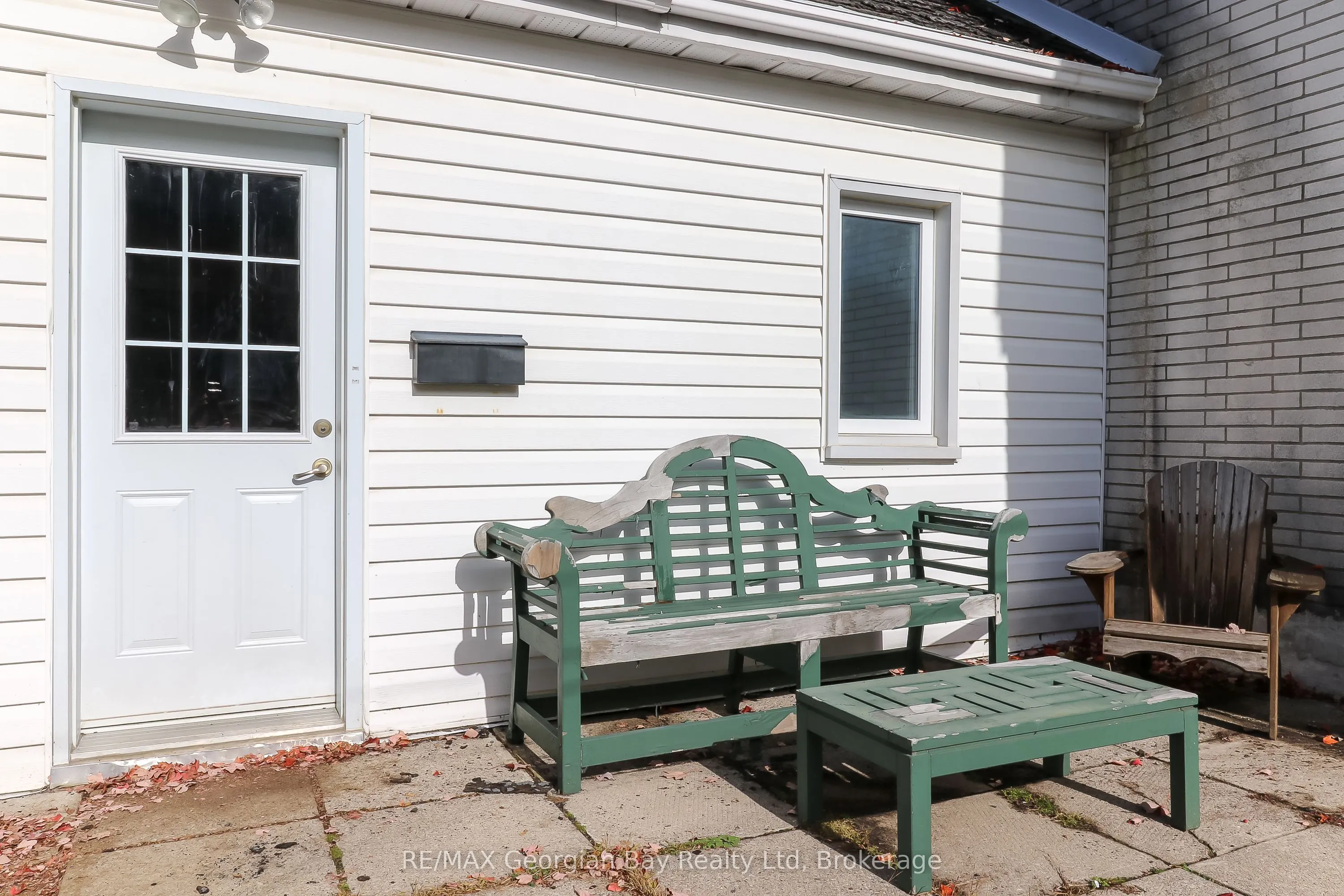 456 Queen Street