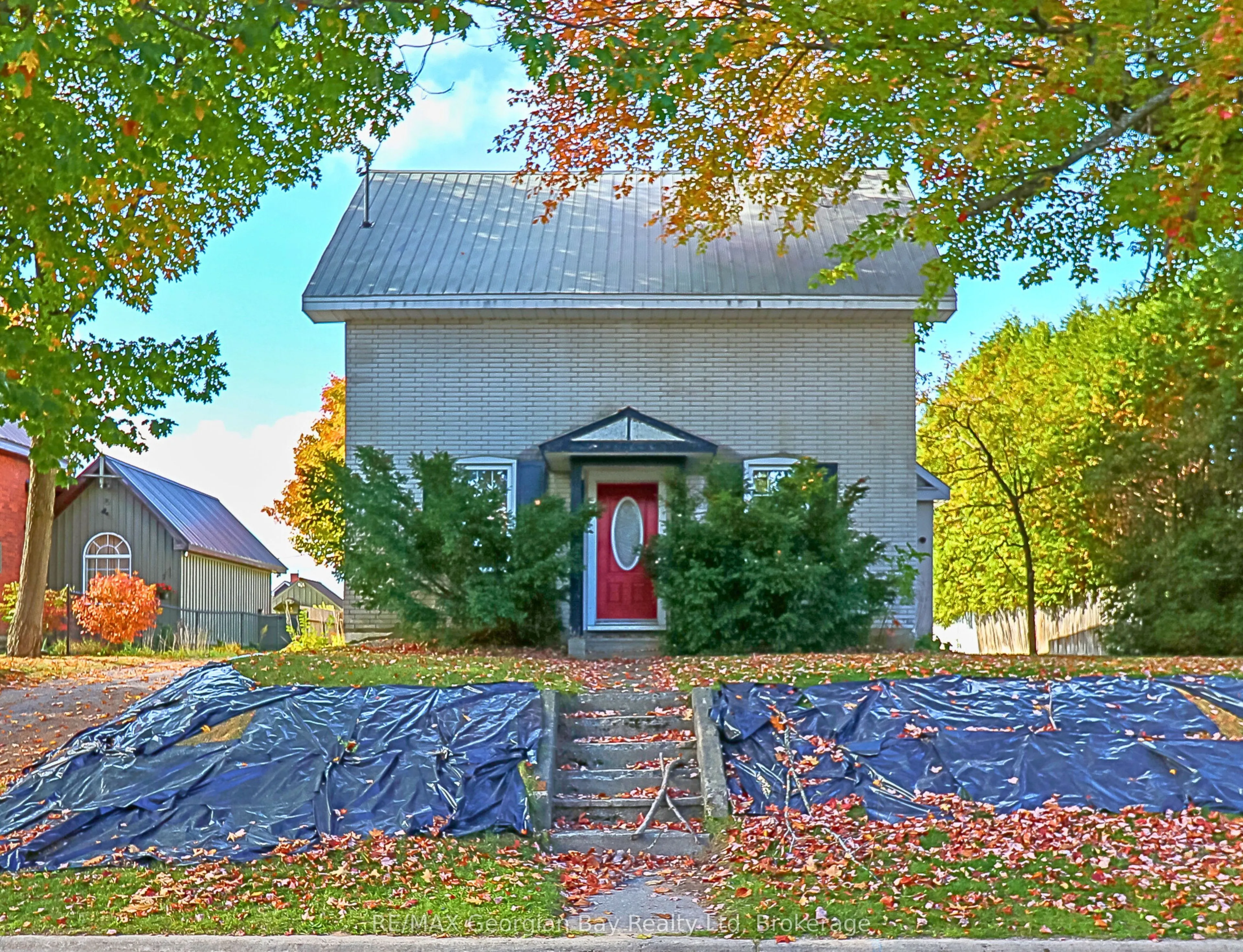 456 Queen Street