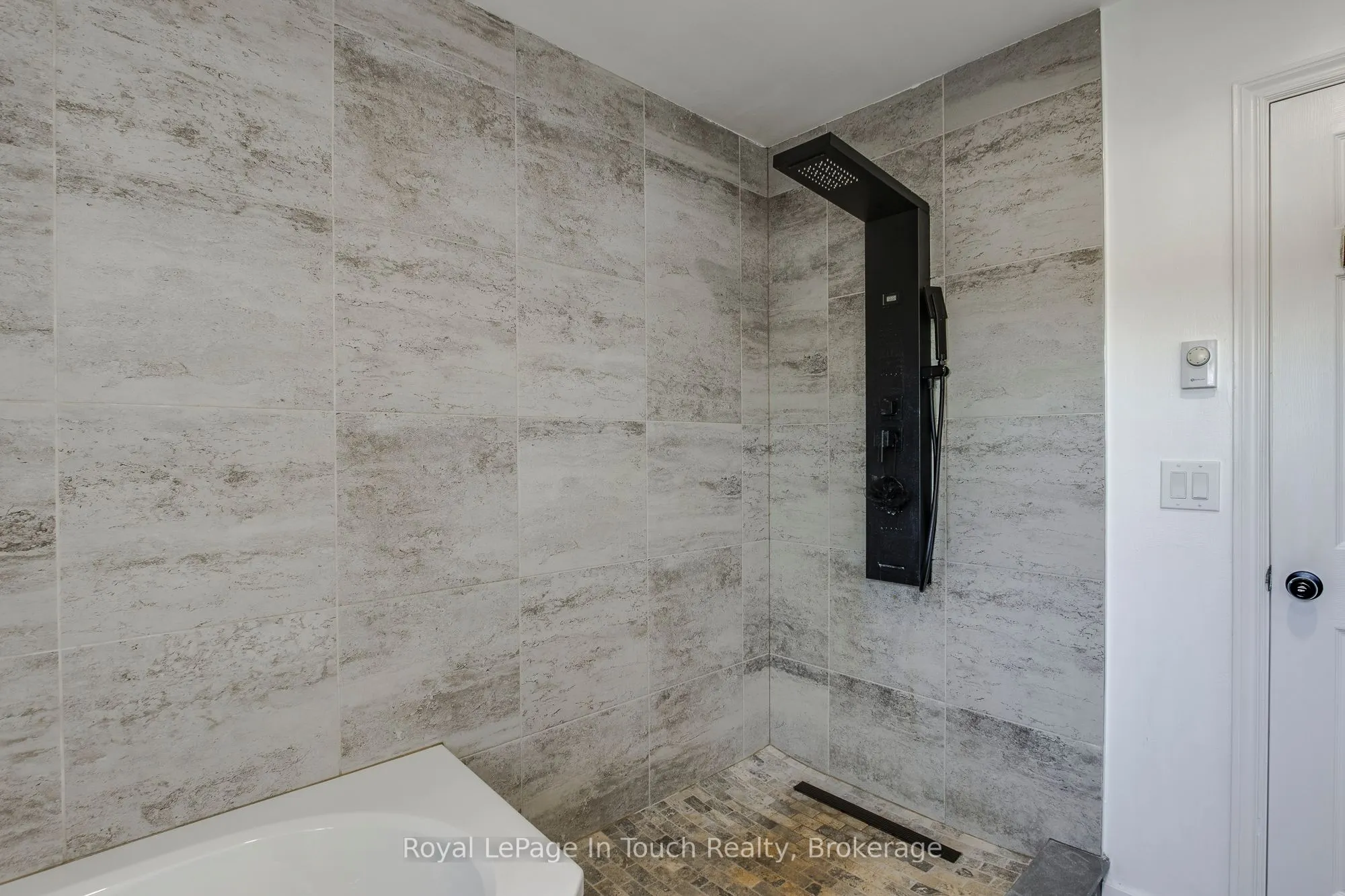 142 Duck Bay Road