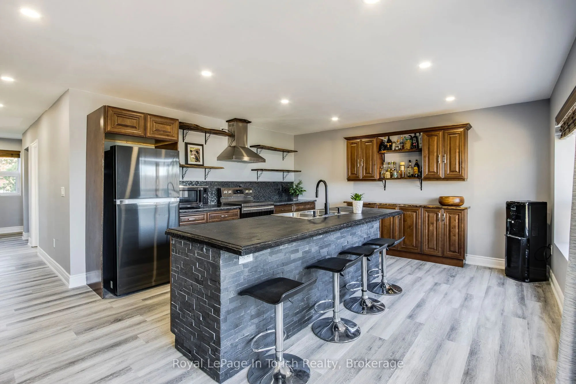 142 Duck Bay Road