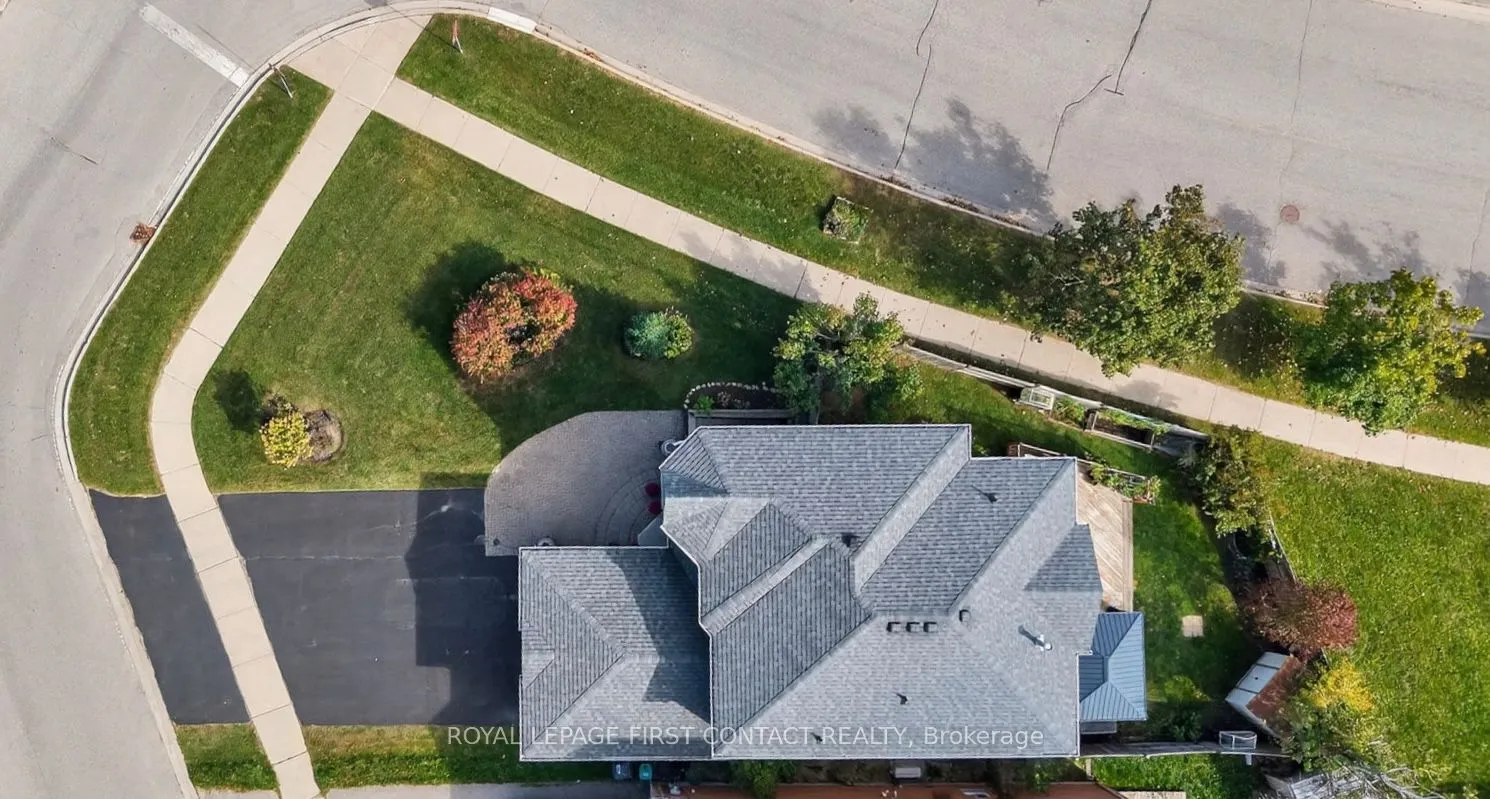 122 Northview Crescent
