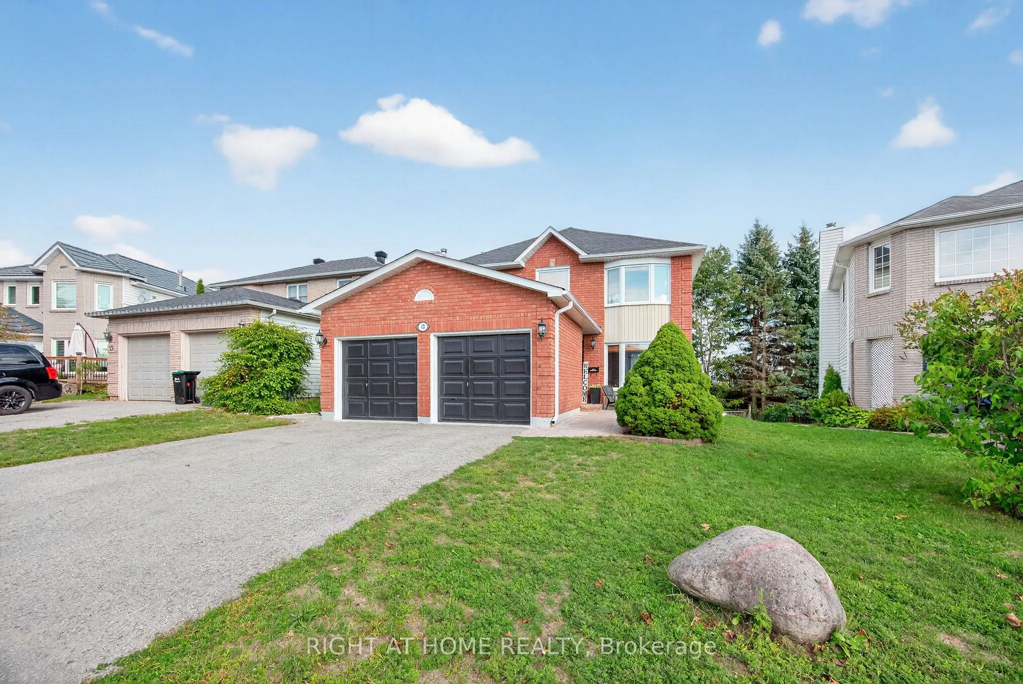 13 Orwell Crescent