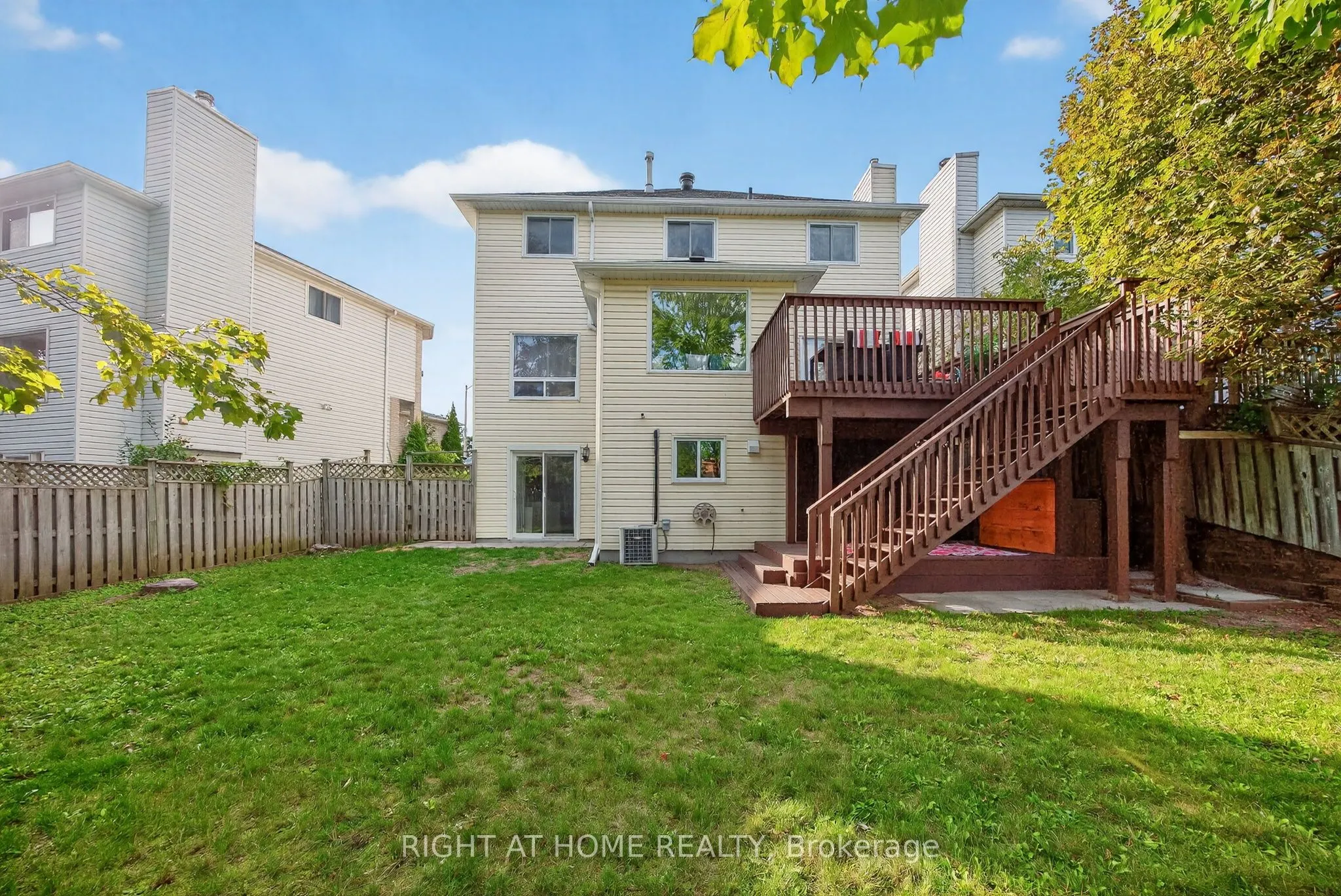 13 Orwell Crescent