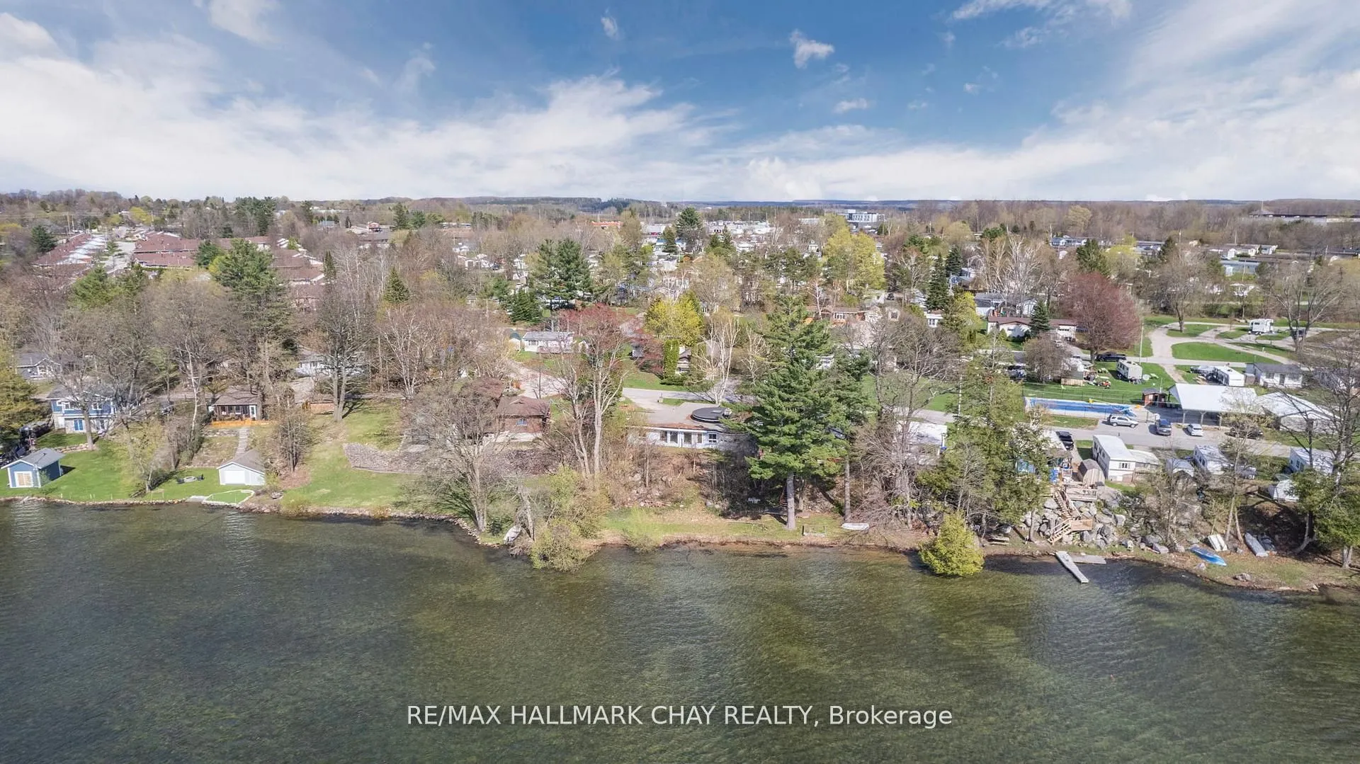 4 Lakeshore Road