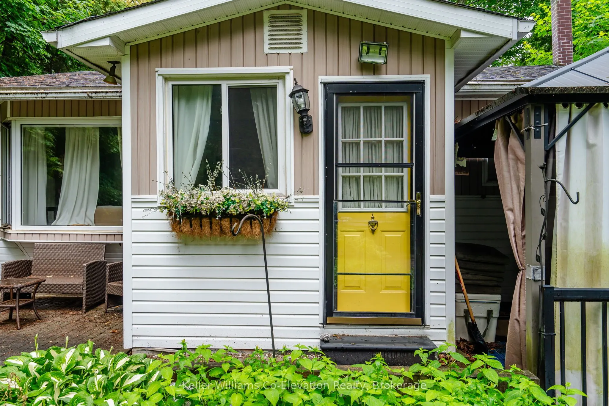 137 OLIVER Drive