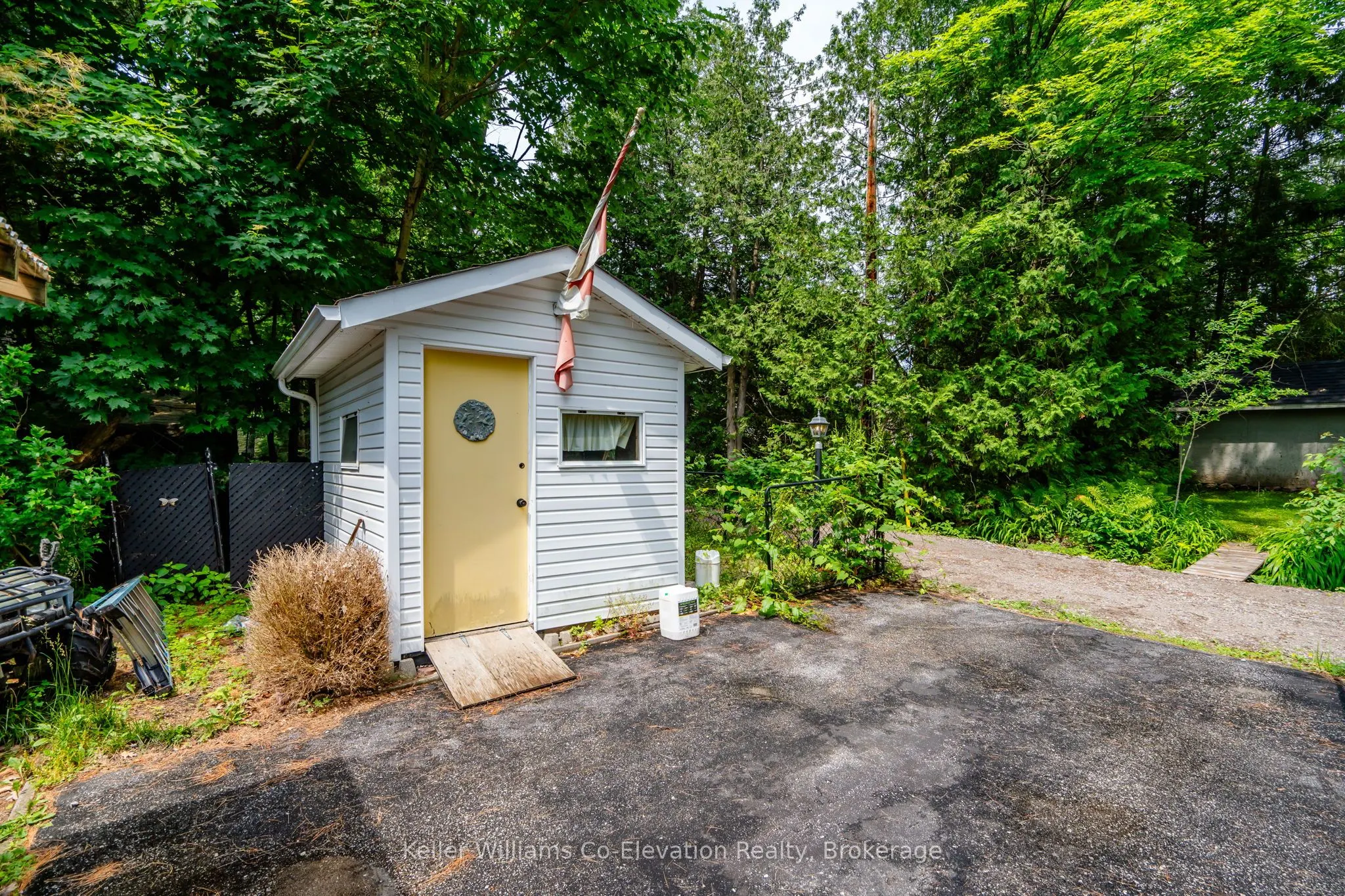 137 OLIVER Drive