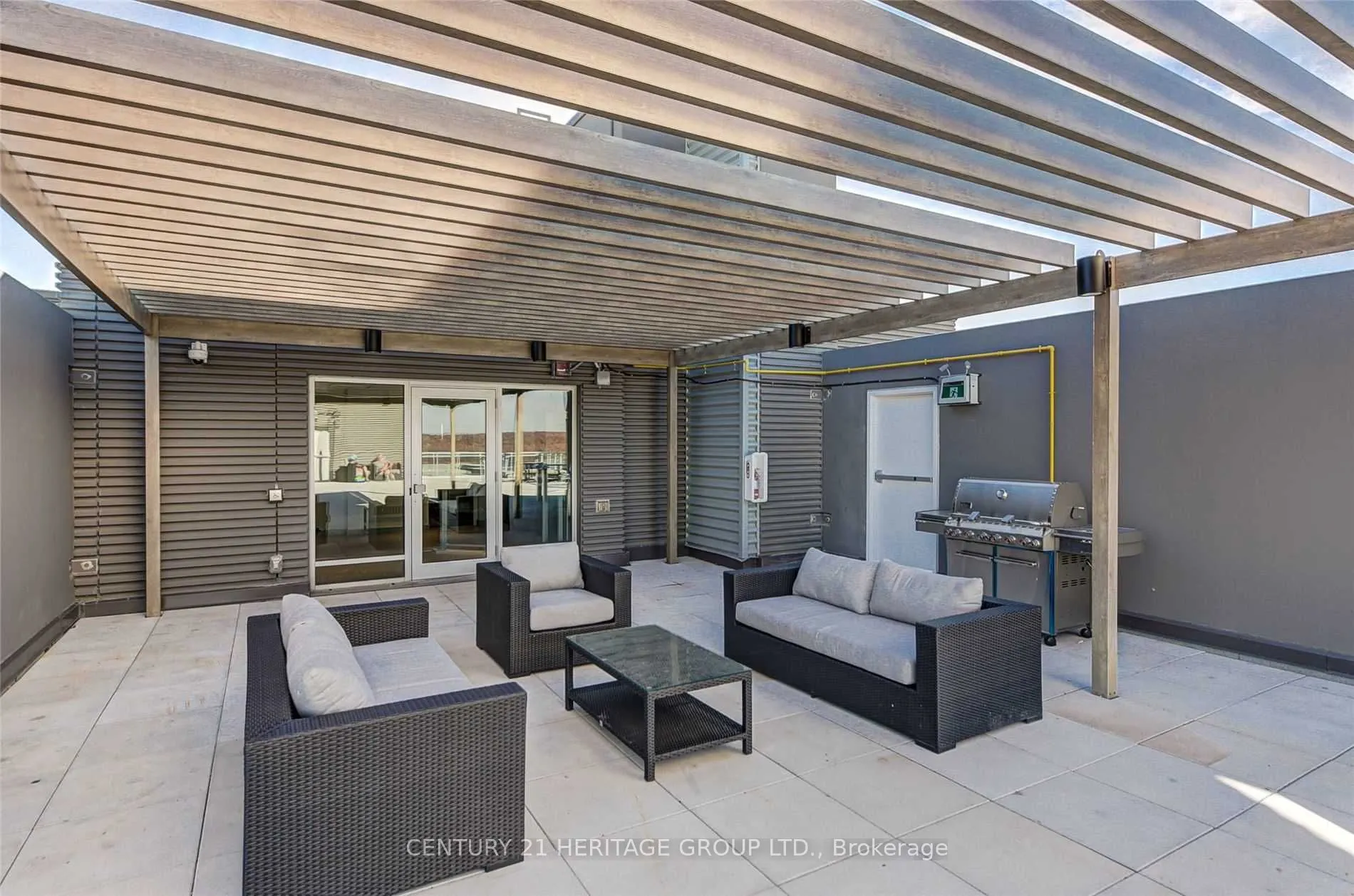 58 Lakeside Terrace, #808