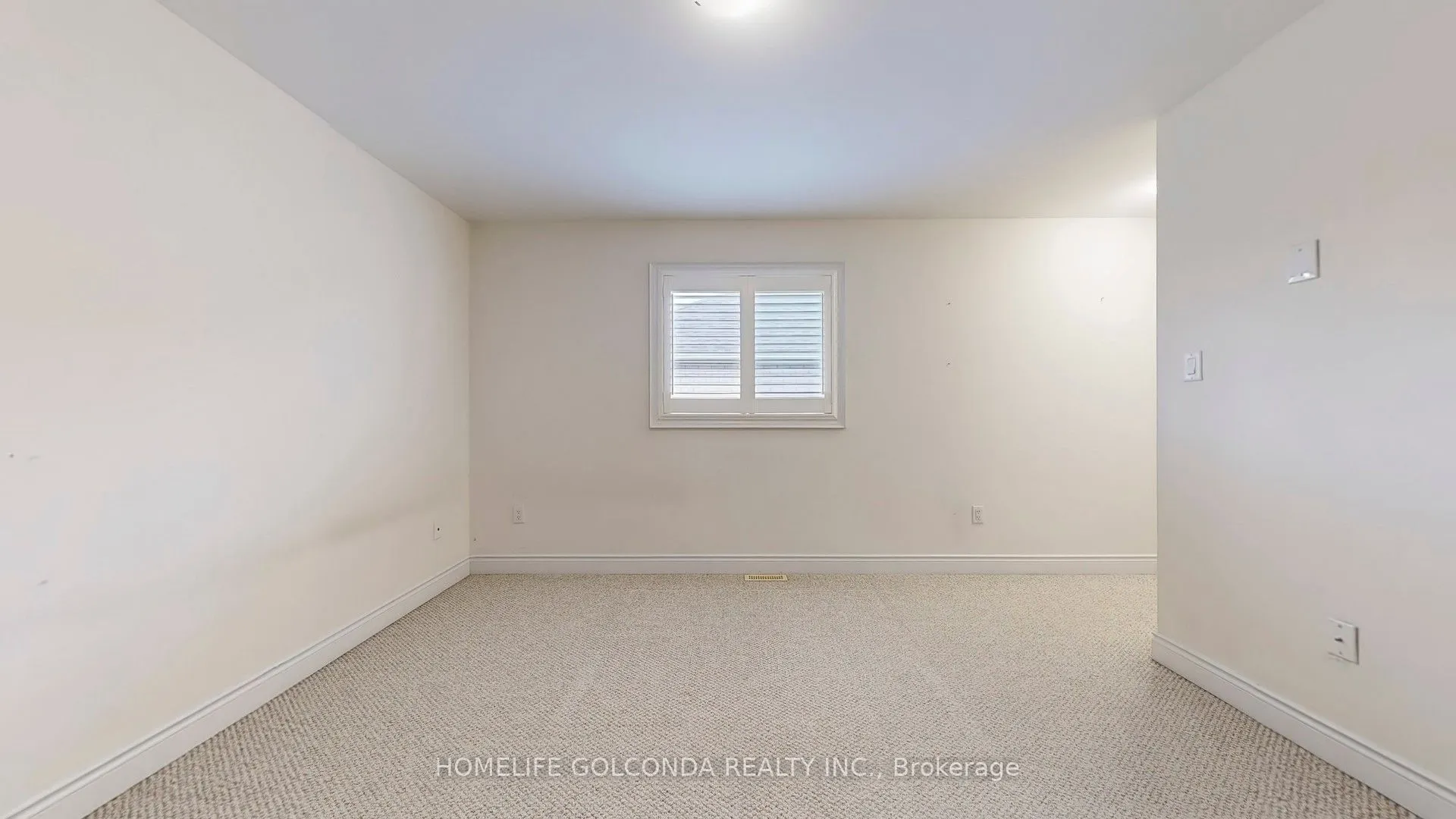 146 SANDRINGHAM Drive