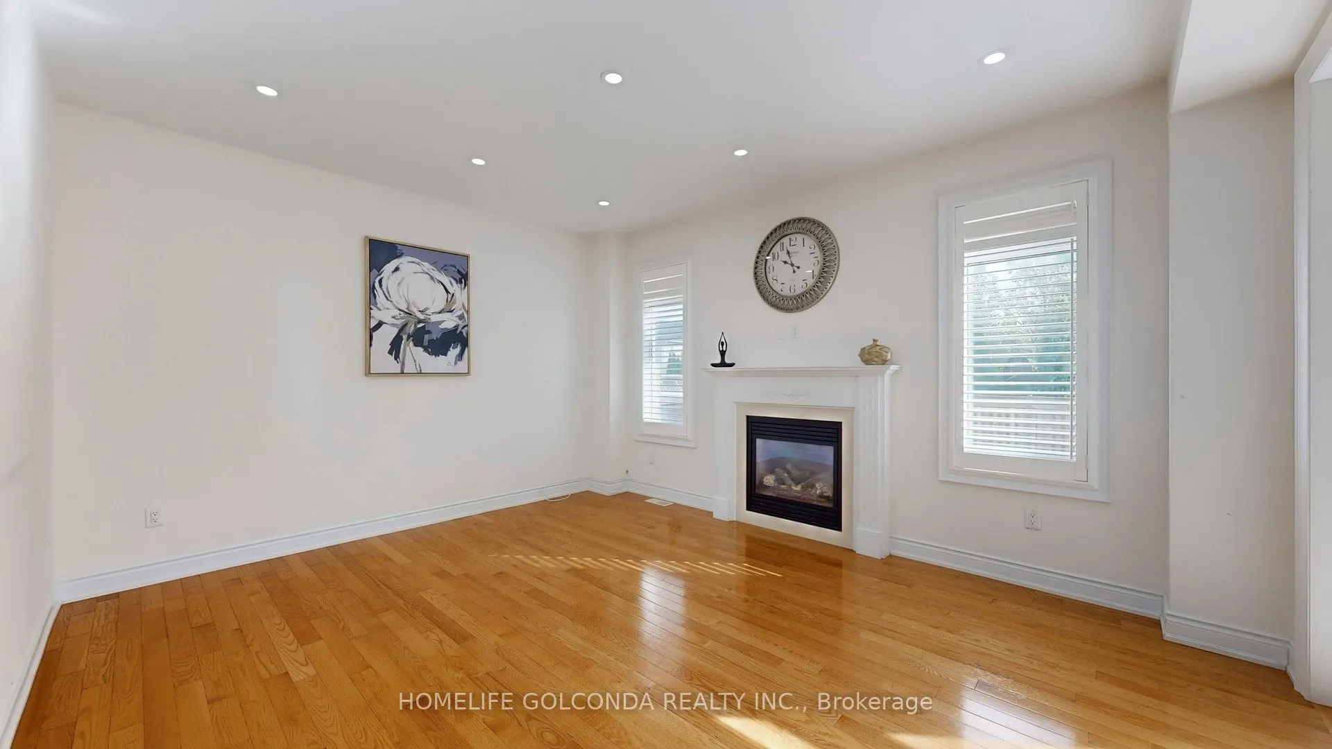 146 SANDRINGHAM Drive