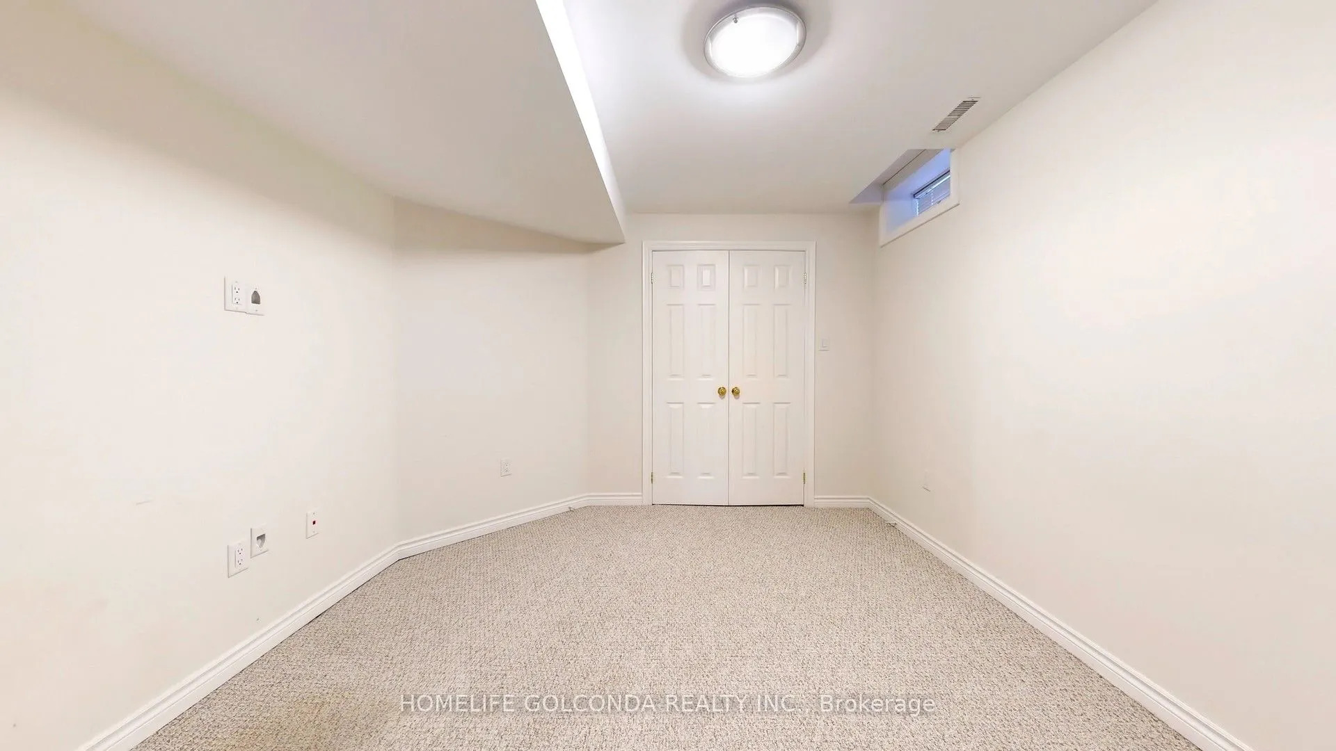146 SANDRINGHAM Drive