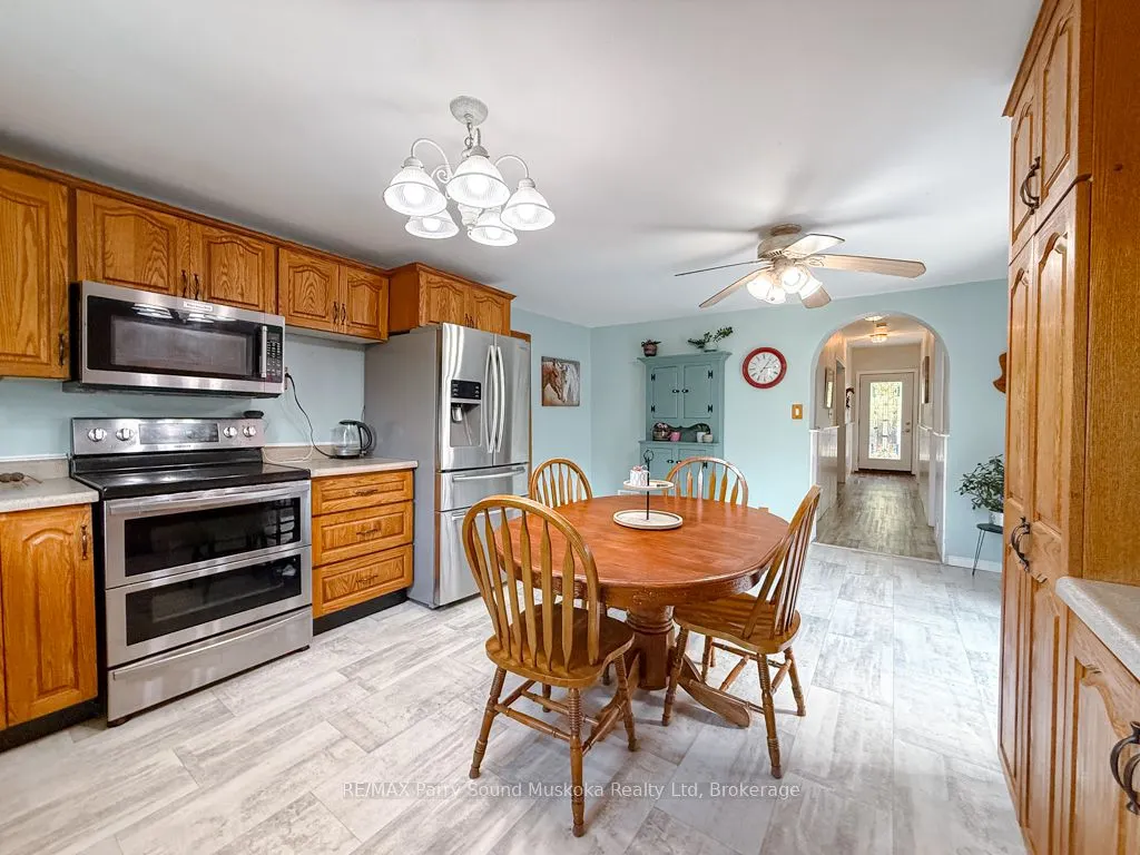 1862 Division Road W