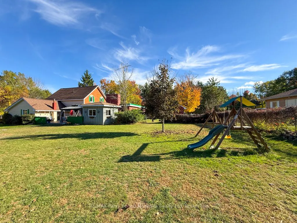 1862 Division Road W