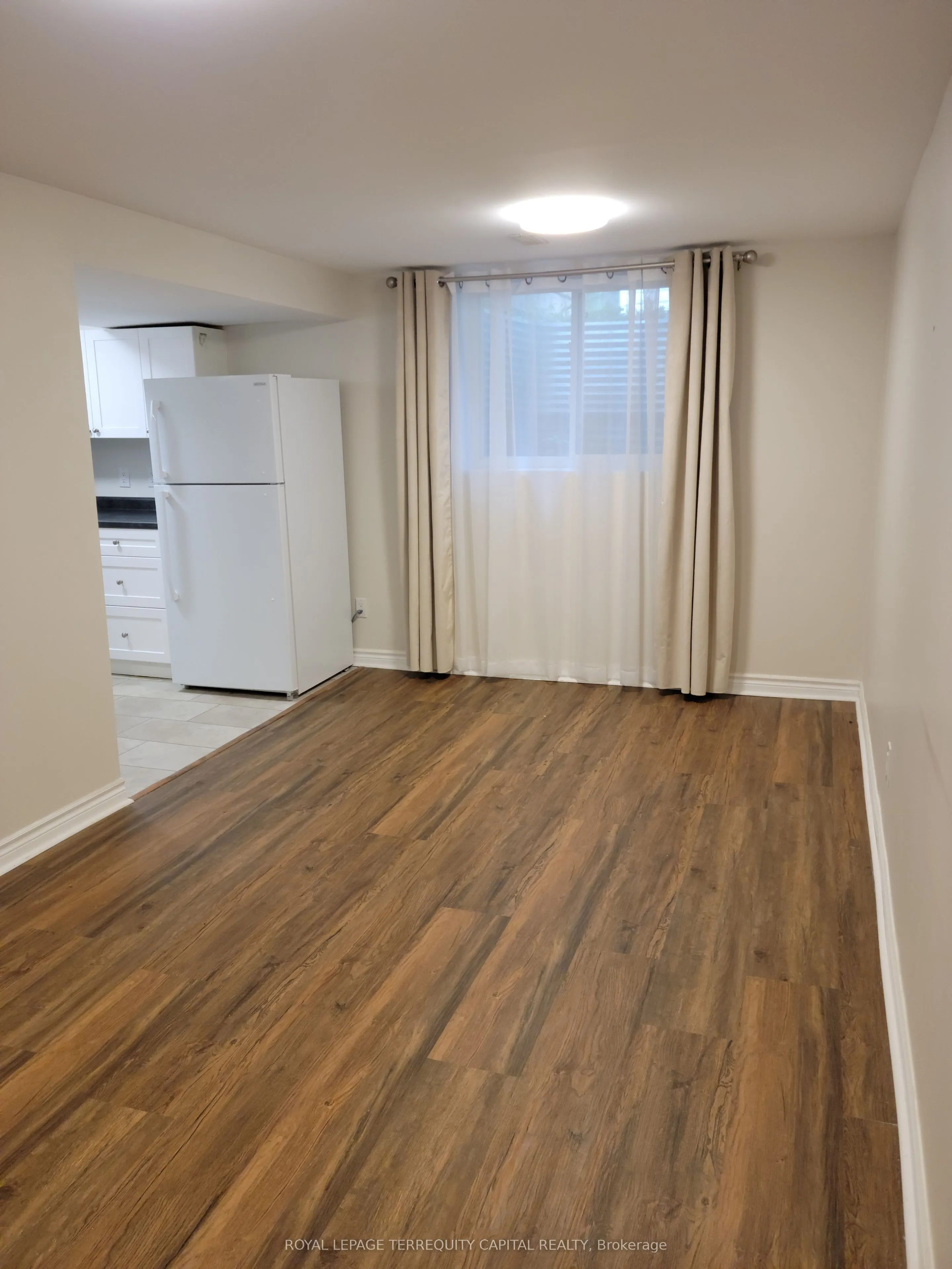 20 Mowat Crescent, #Lower