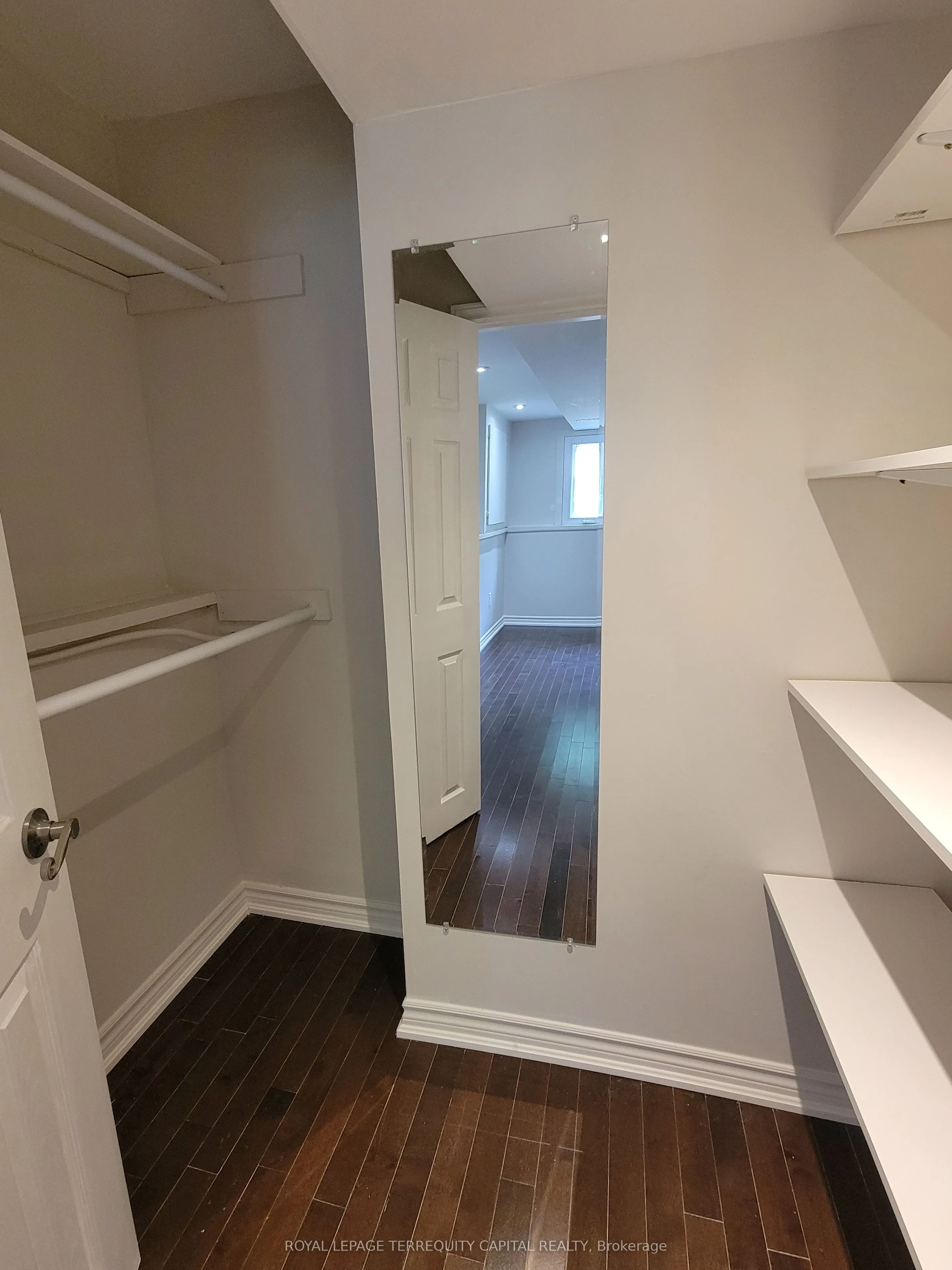 20 Mowat Crescent, #Lower