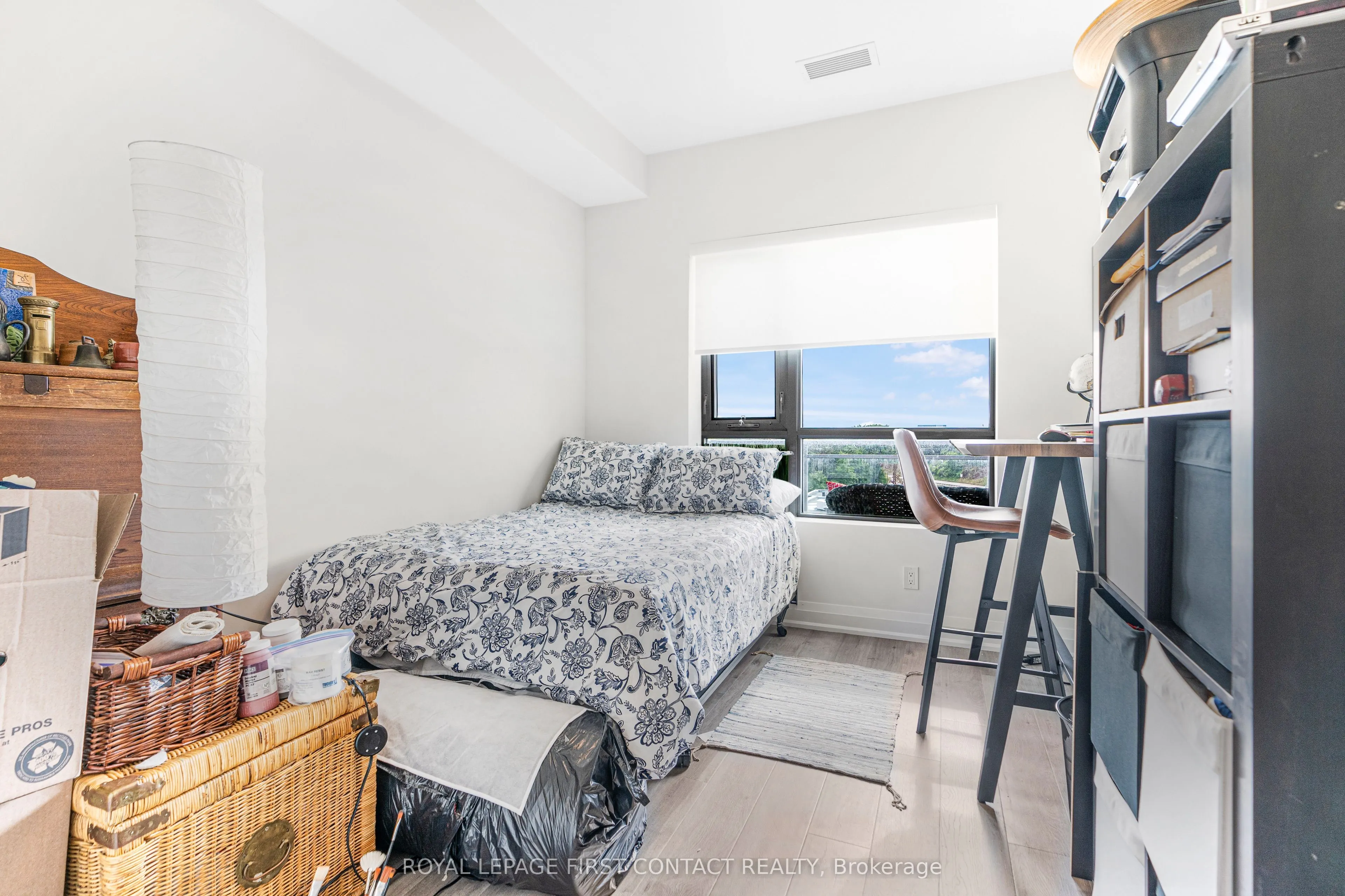 58 LAKESIDE Terrace, #1106