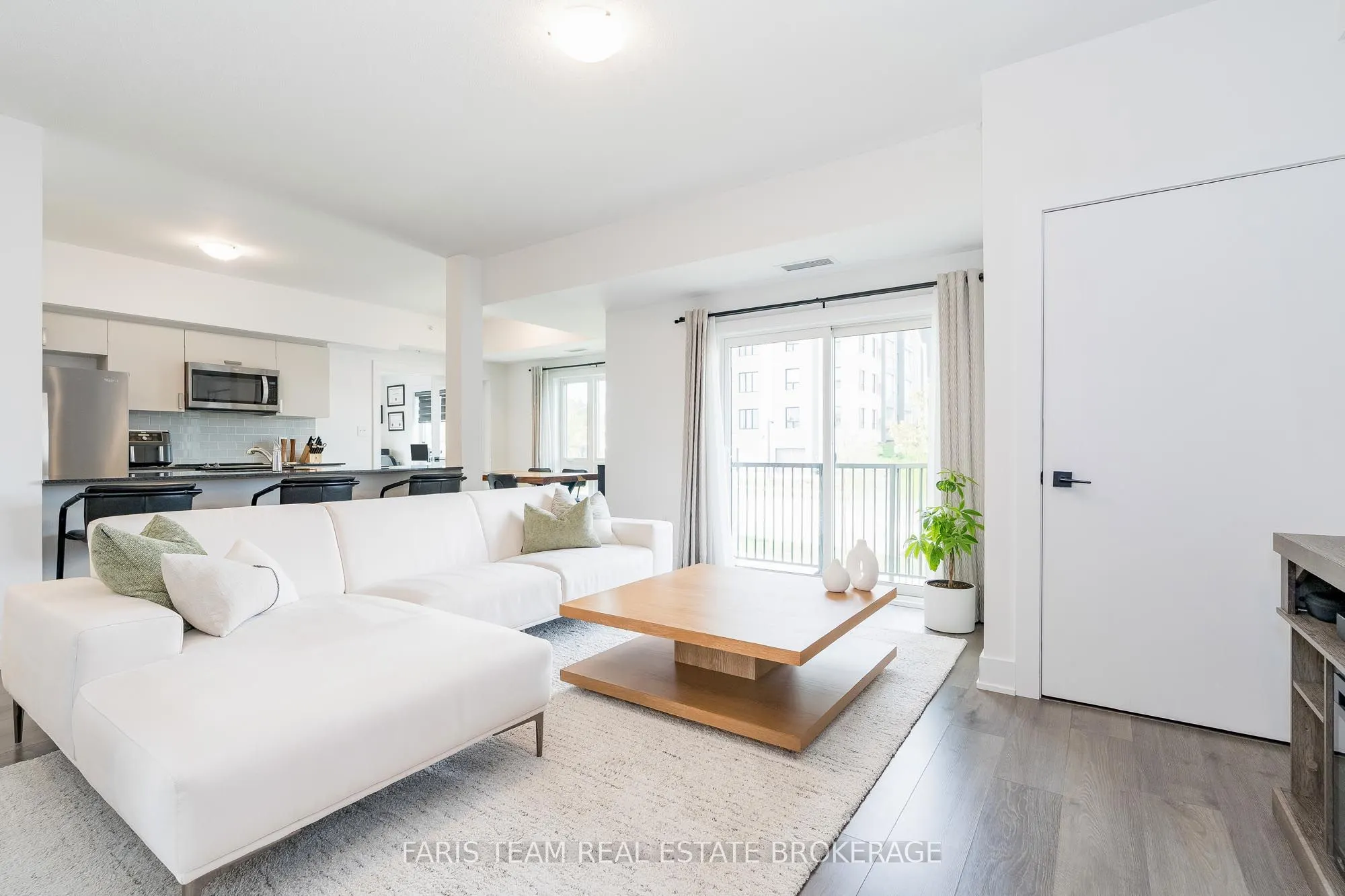 8 Culinary Lane, #102