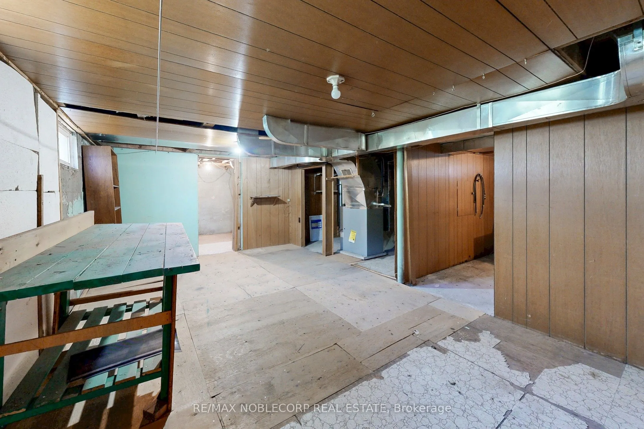 51 Simcoe Street