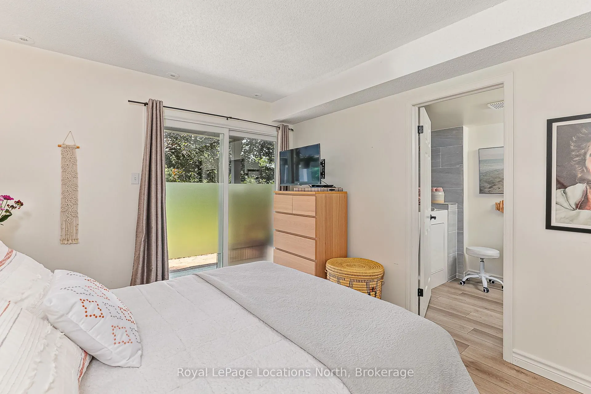 5 Harbour Street E, #13