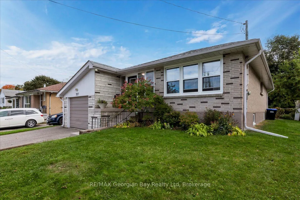 327 Scott Street