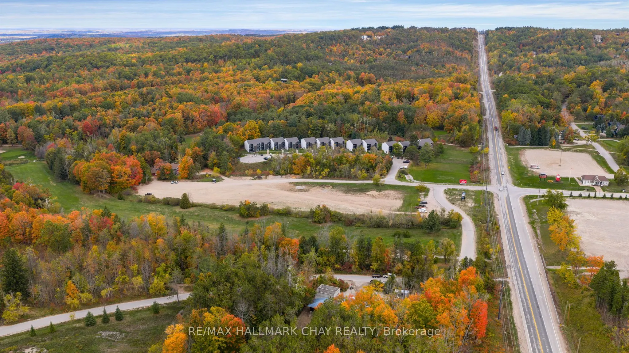 1102 Horseshoe Valley Road W, #308