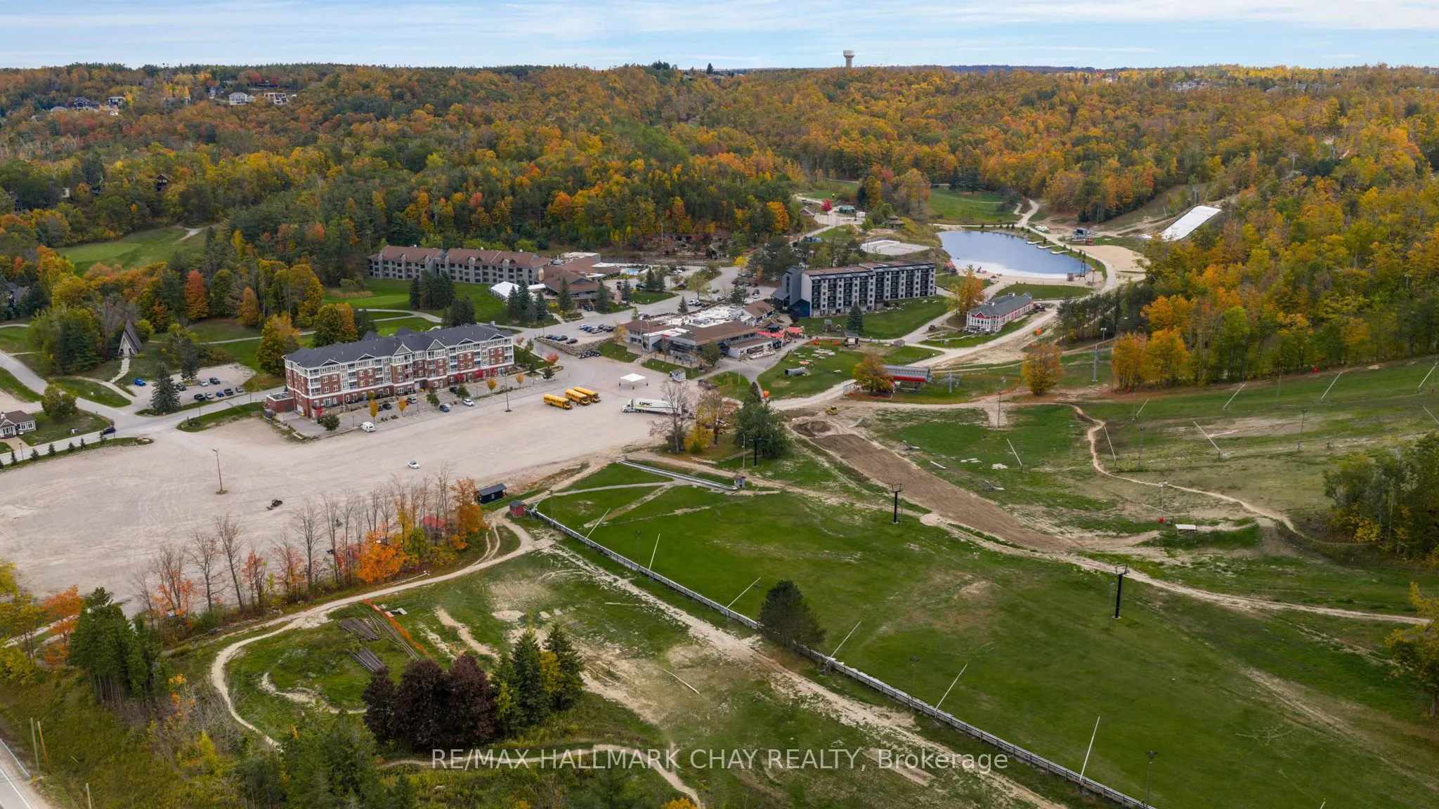 1102 Horseshoe Valley Road W, #308
