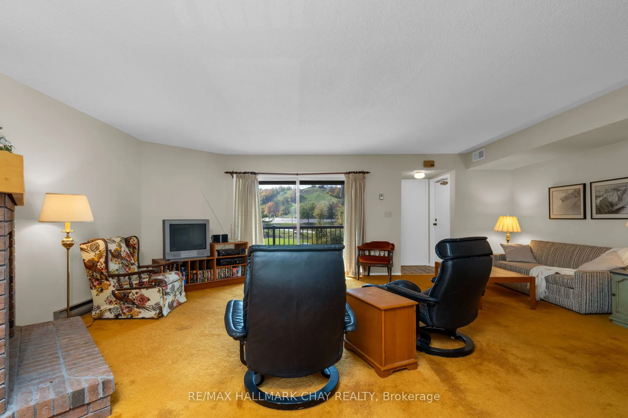 1102 Horseshoe Valley Road W, #308