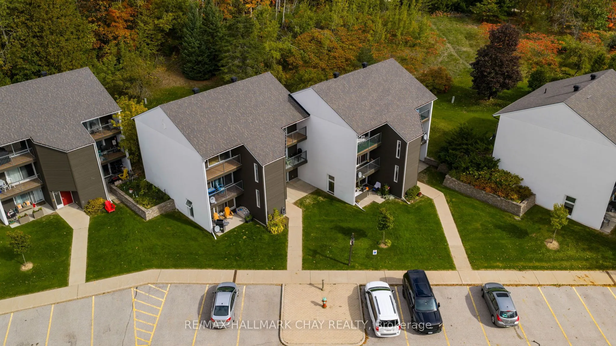1102 Horseshoe Valley Road W, #308