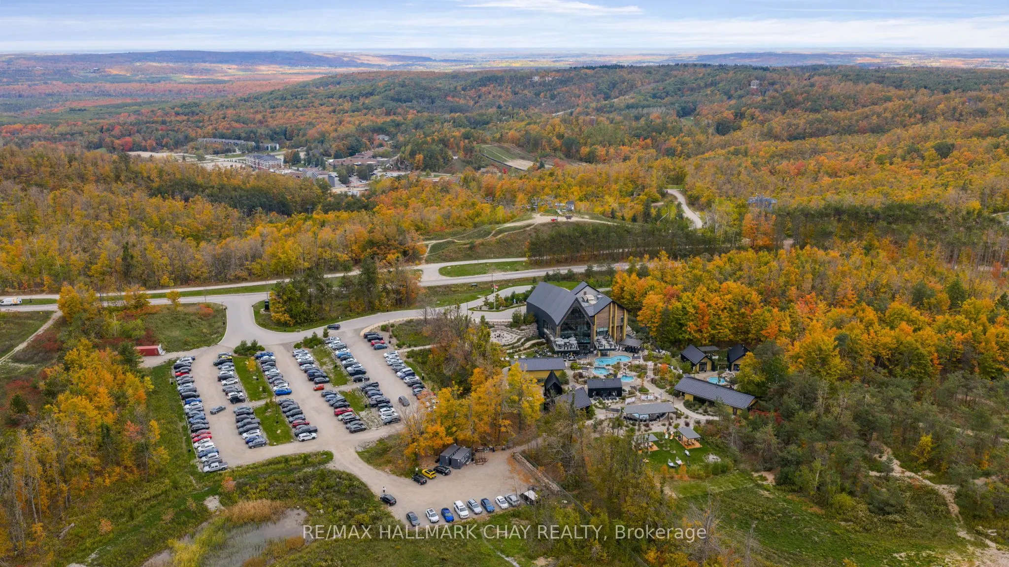 1102 Horseshoe Valley Road W, #308