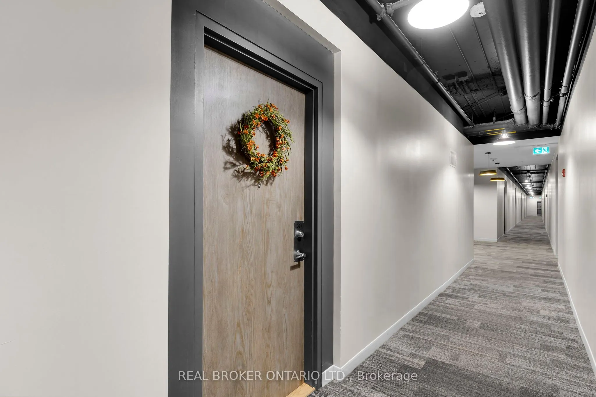 21 Matchedash Street S, #321
