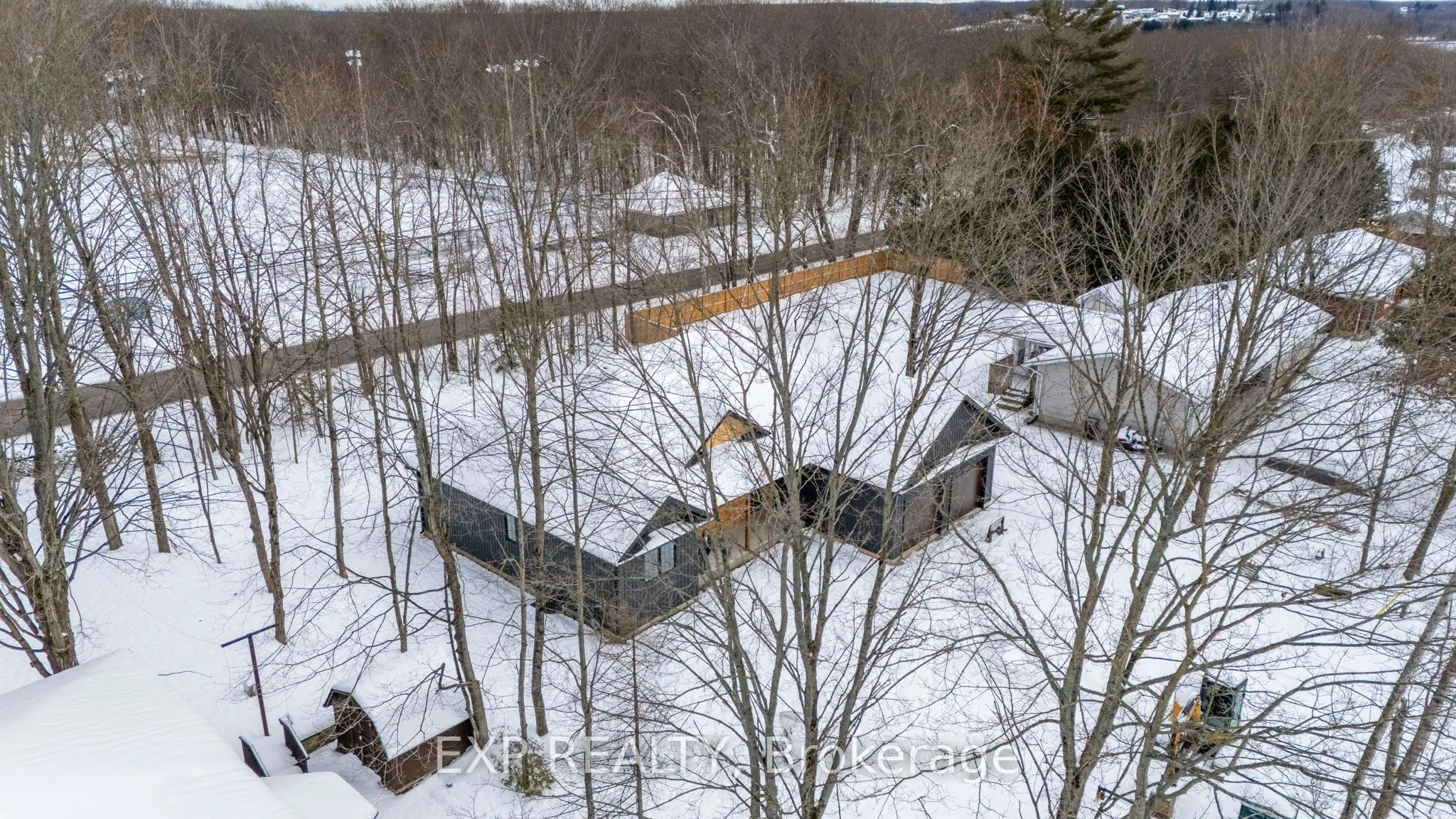 49 Beaufort Crescent