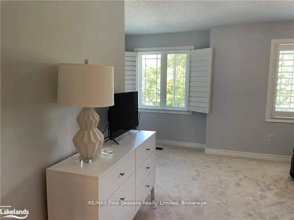 29 NORTH MAPLE Street, #Call LBO