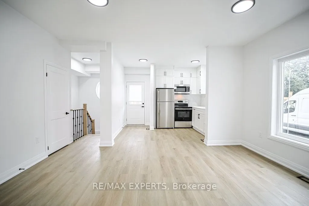 426 Veterans Drive, #2