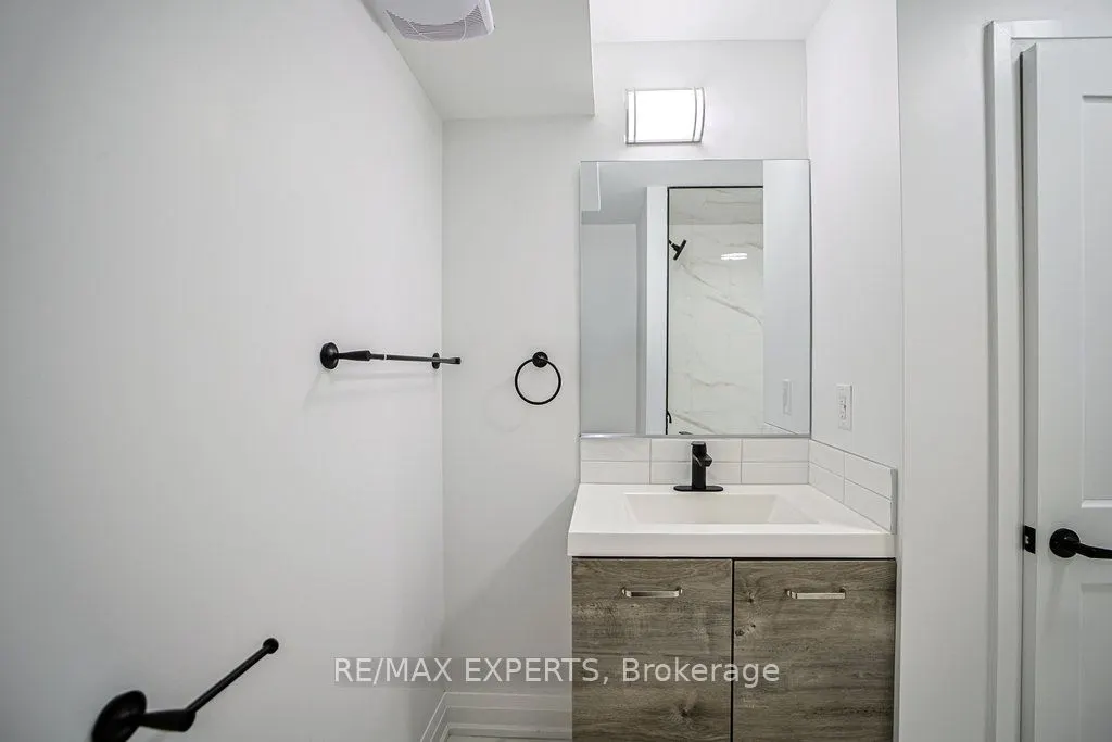 426 Veterans Drive, #2
