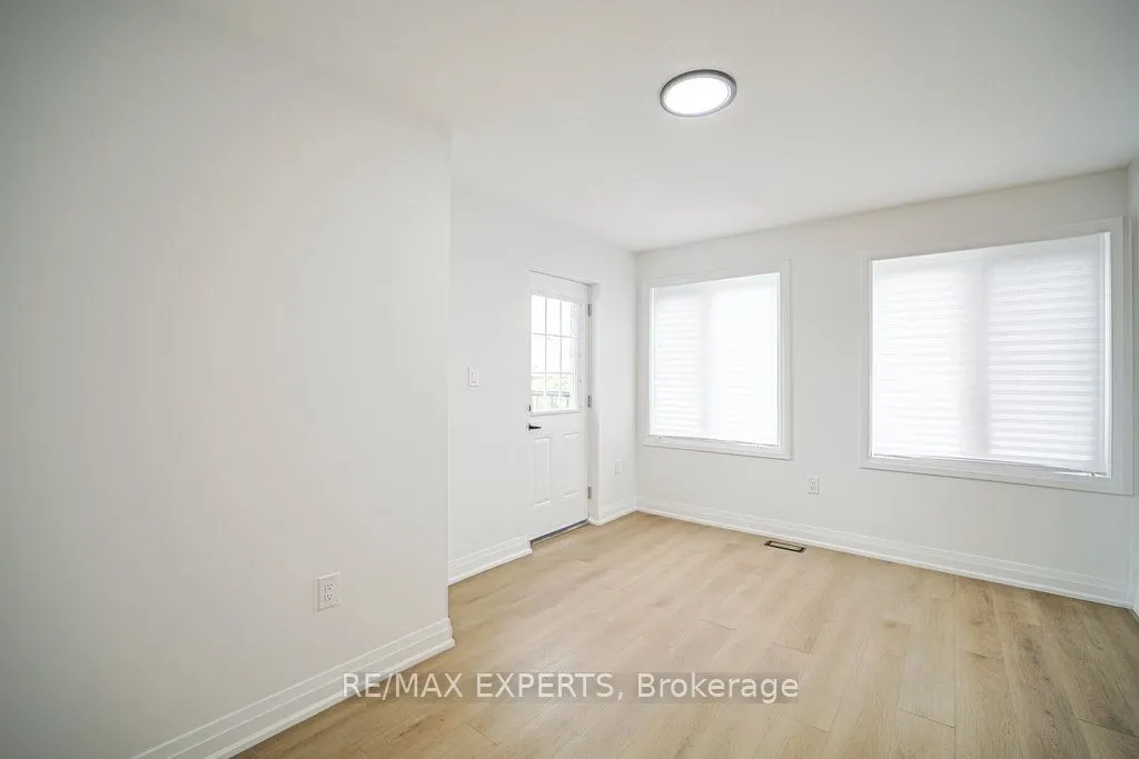 426 Veterans Drive, #4
