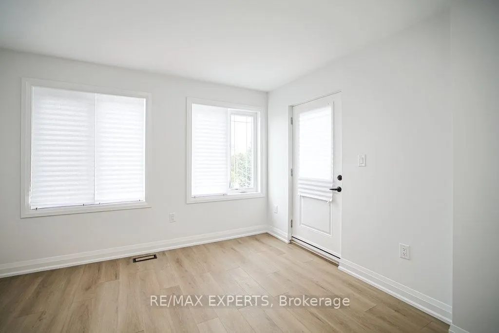 426 Veterans Drive, #4