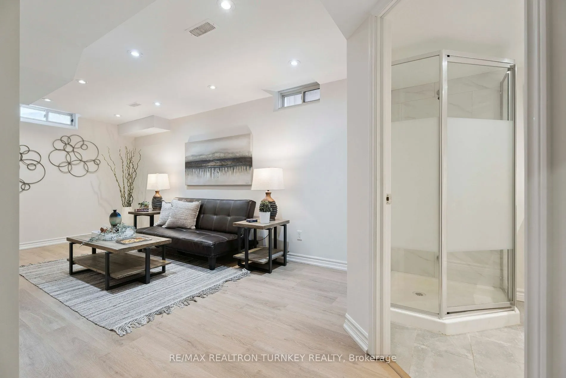 83 Pickett Crescent