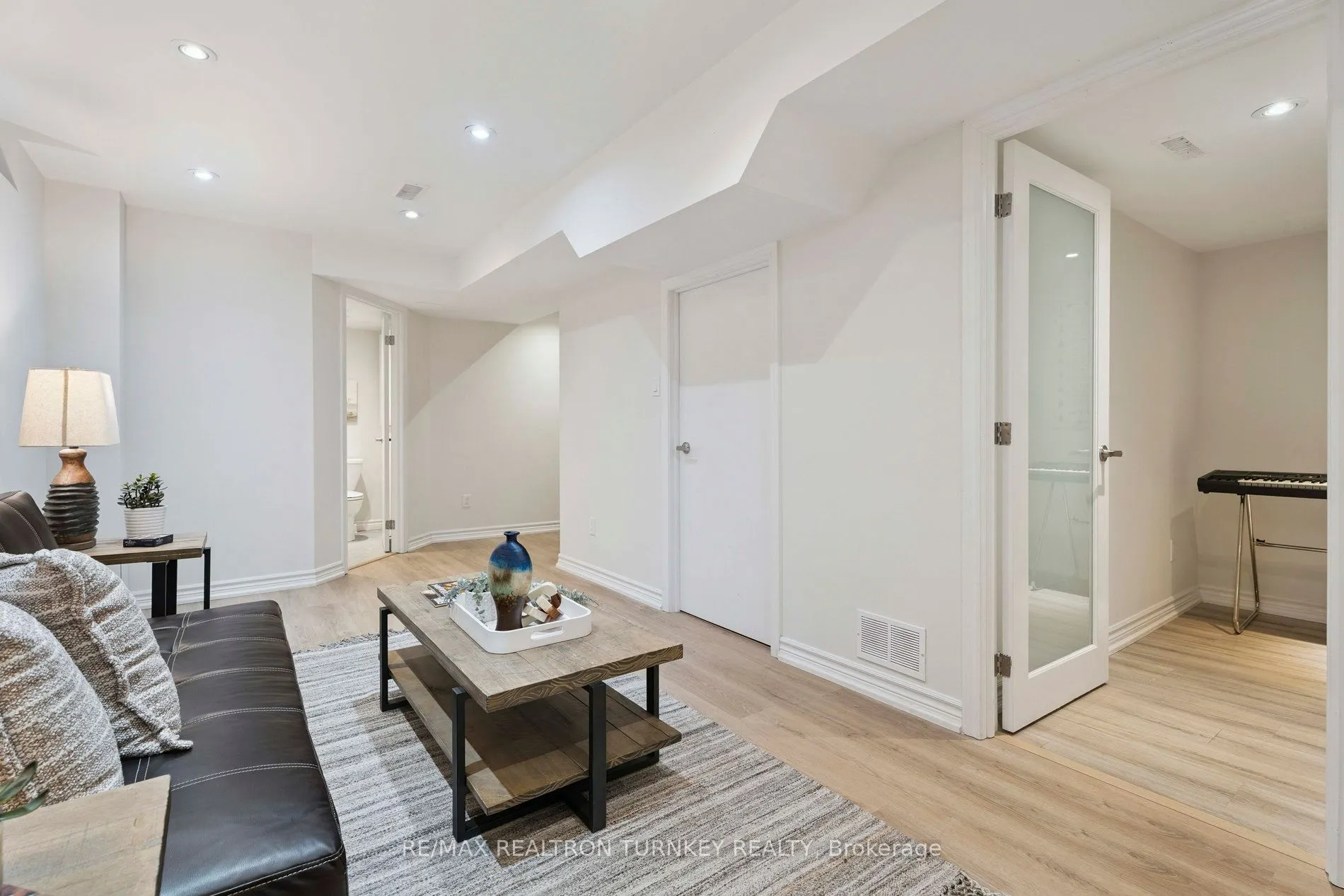 83 Pickett Crescent