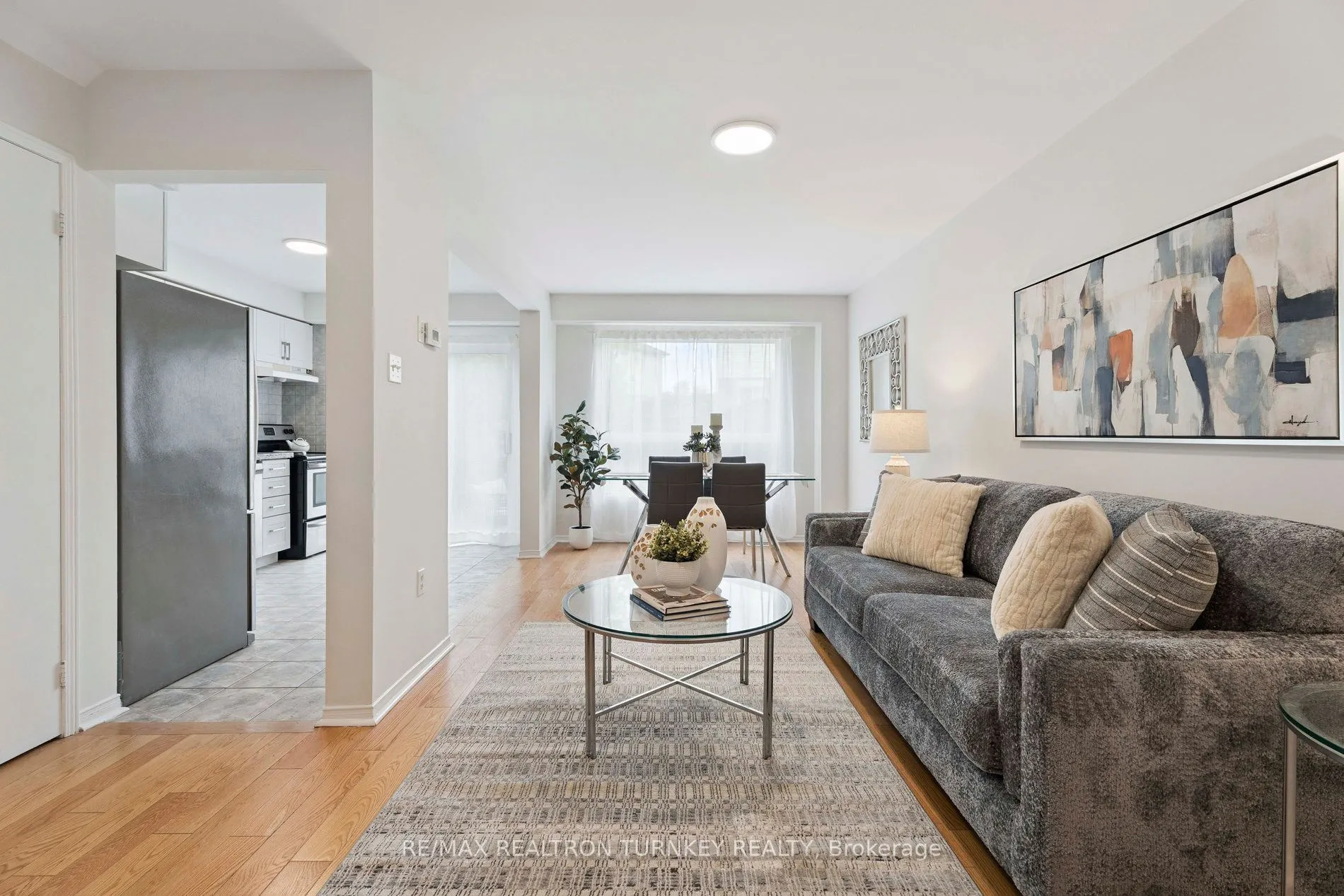 83 Pickett Crescent