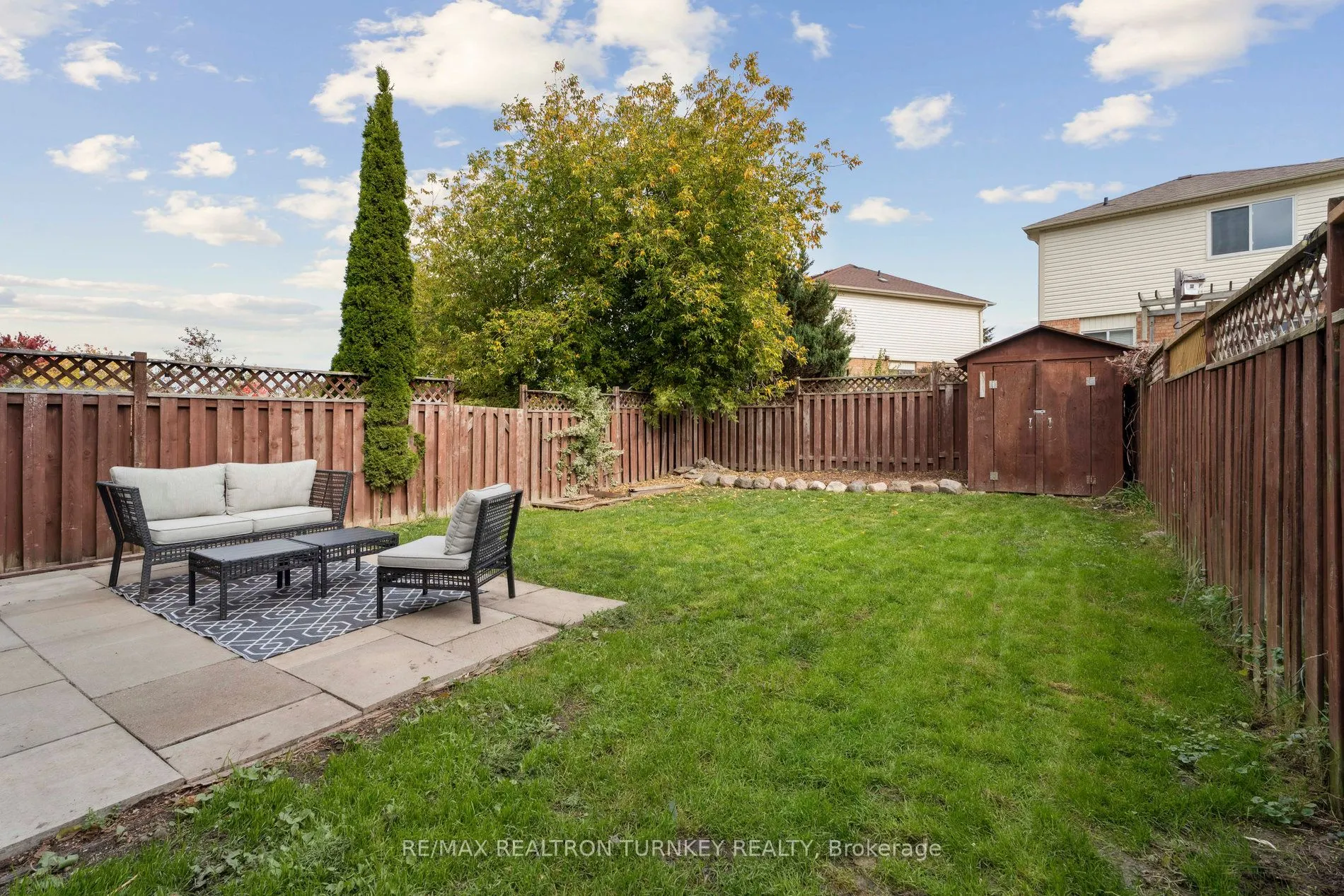 83 Pickett Crescent