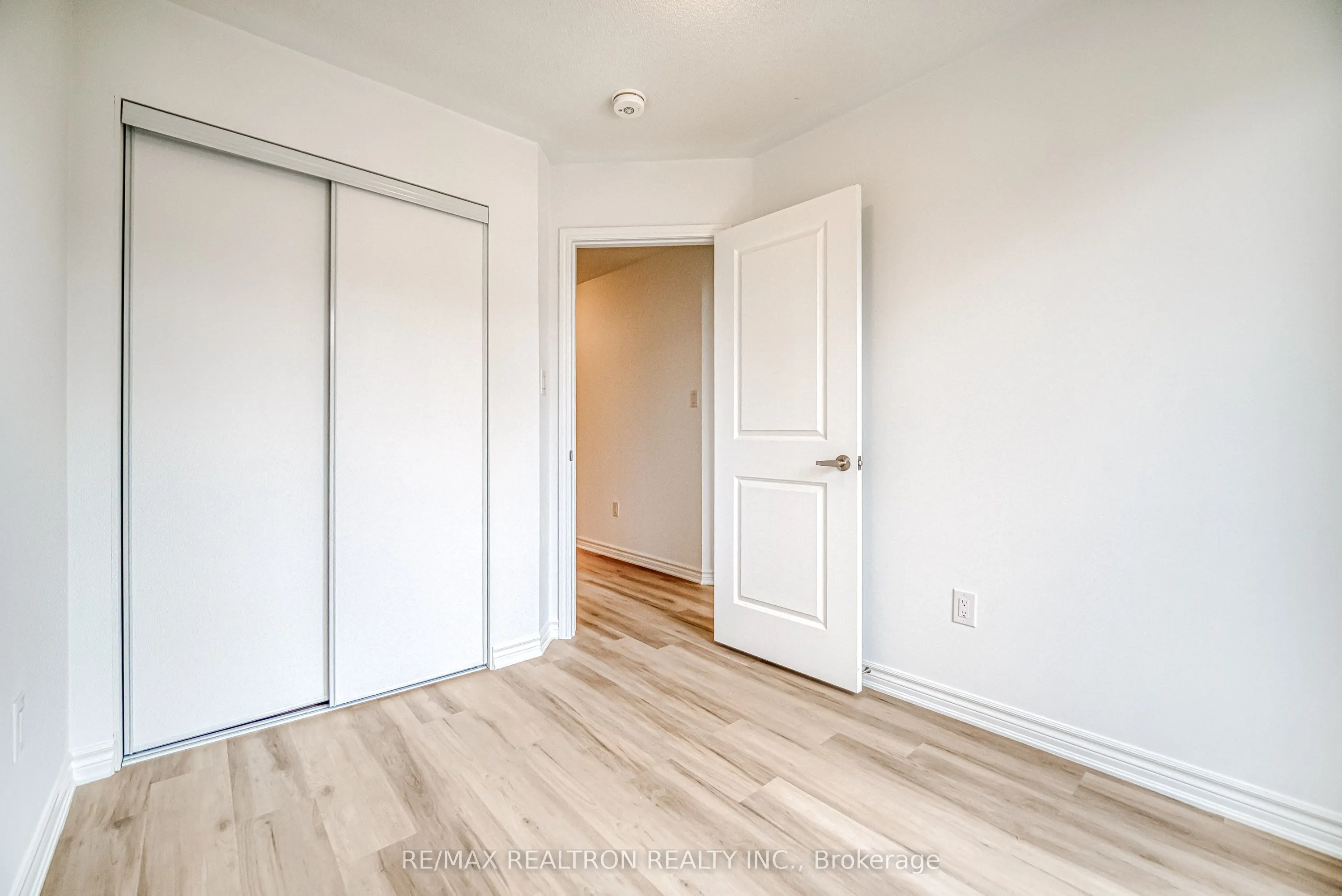 53 Pearen Lane