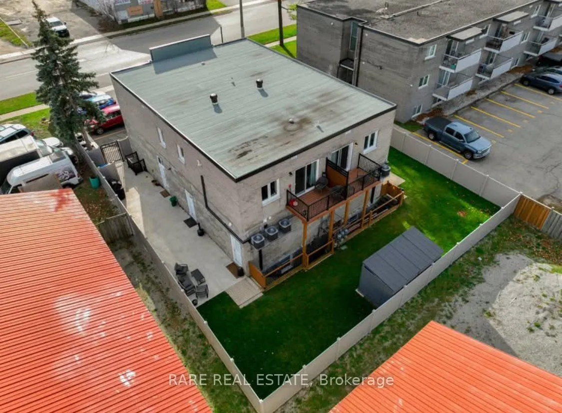 252 Steel Street, #4
