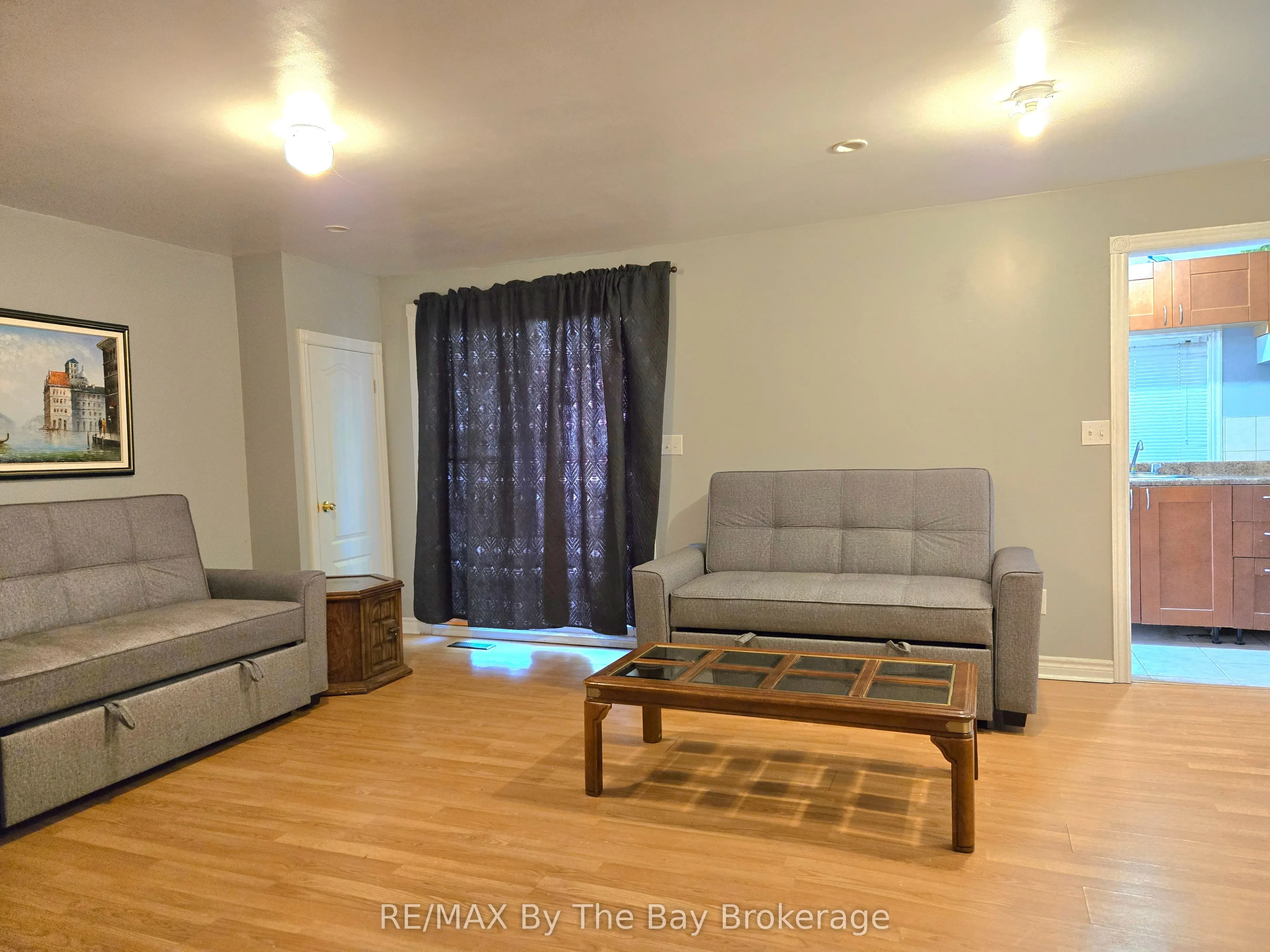 31 Forest Avenue