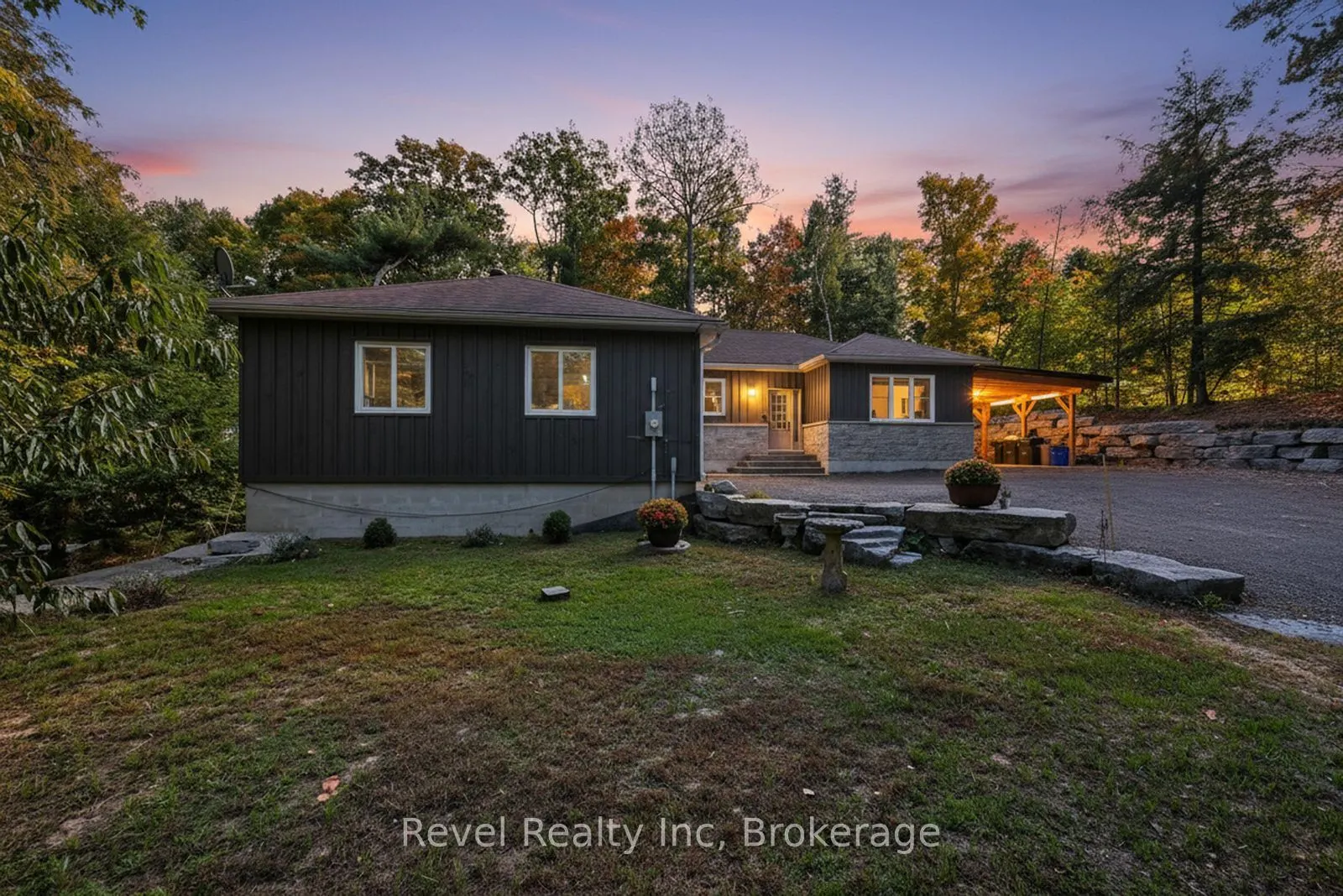 683 Lafontaine Road