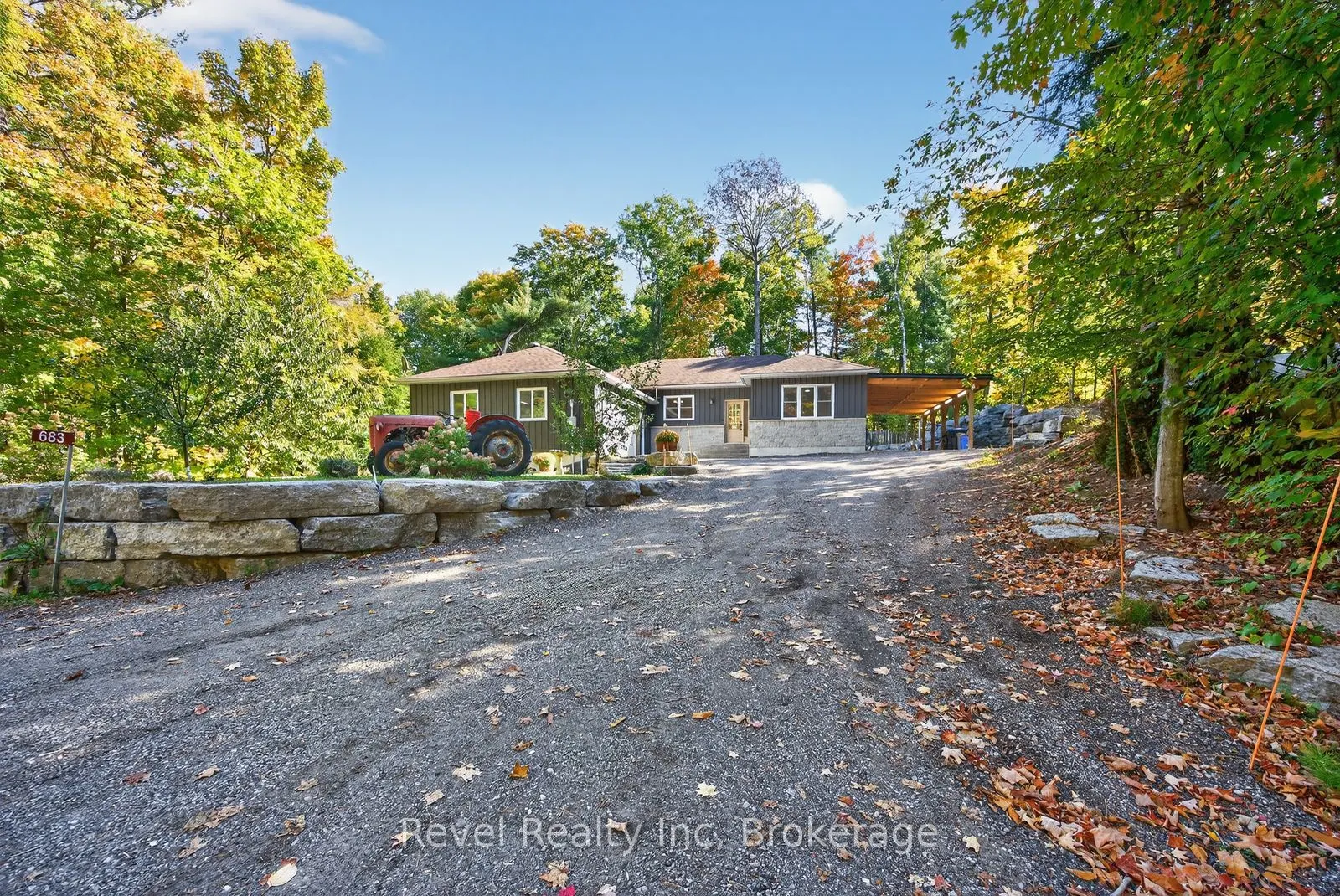 683 Lafontaine Road