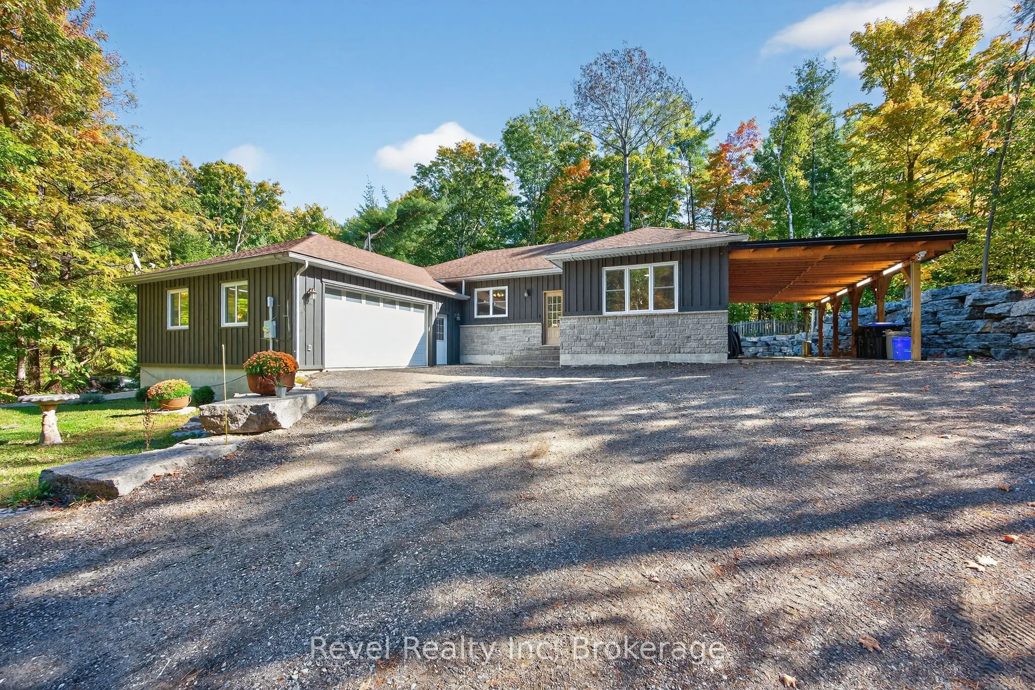 683 Lafontaine Road